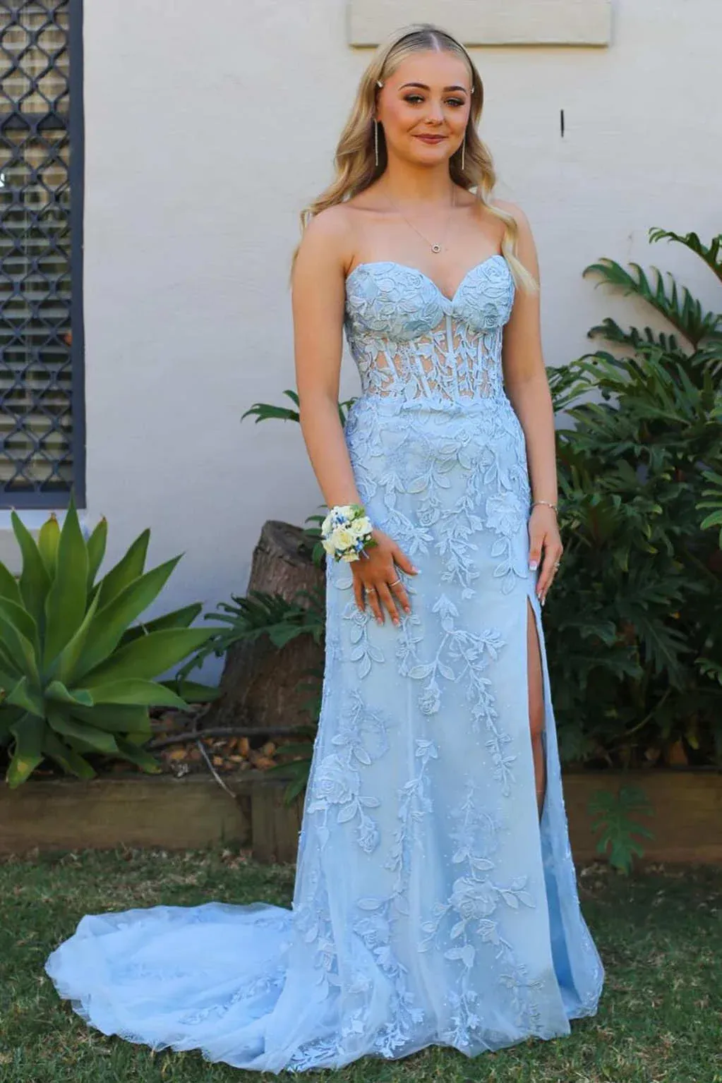 2024 Black Lace Prom Dresses Strapless Split Long Evening Dresses Mermaid