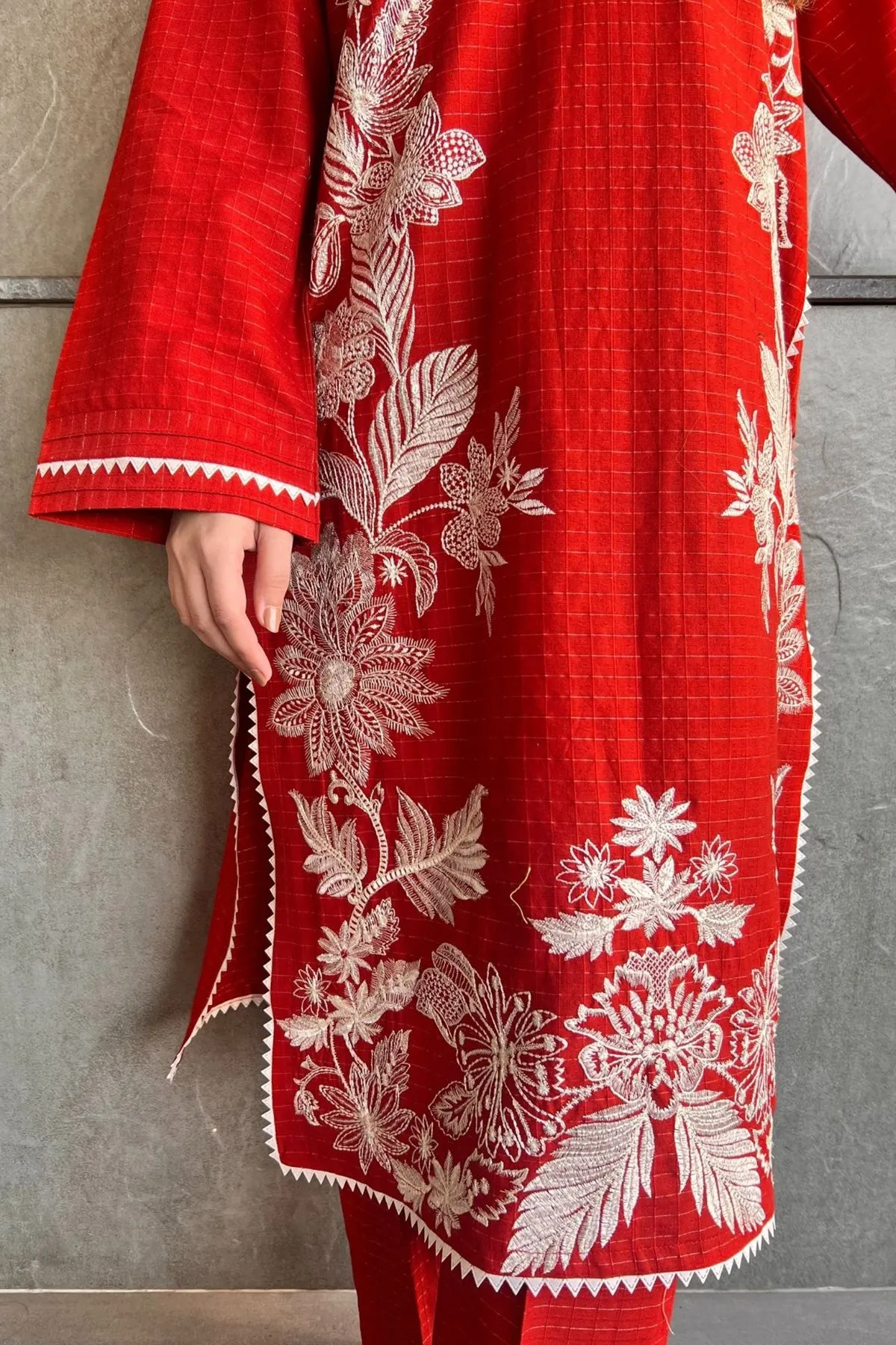 2pc embroidered suit (RCE04)