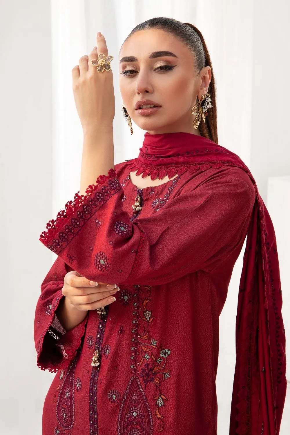 3PC Unstitched |Embroidered Karandi Shirt  Cotton Dobby Shawl  Trouser