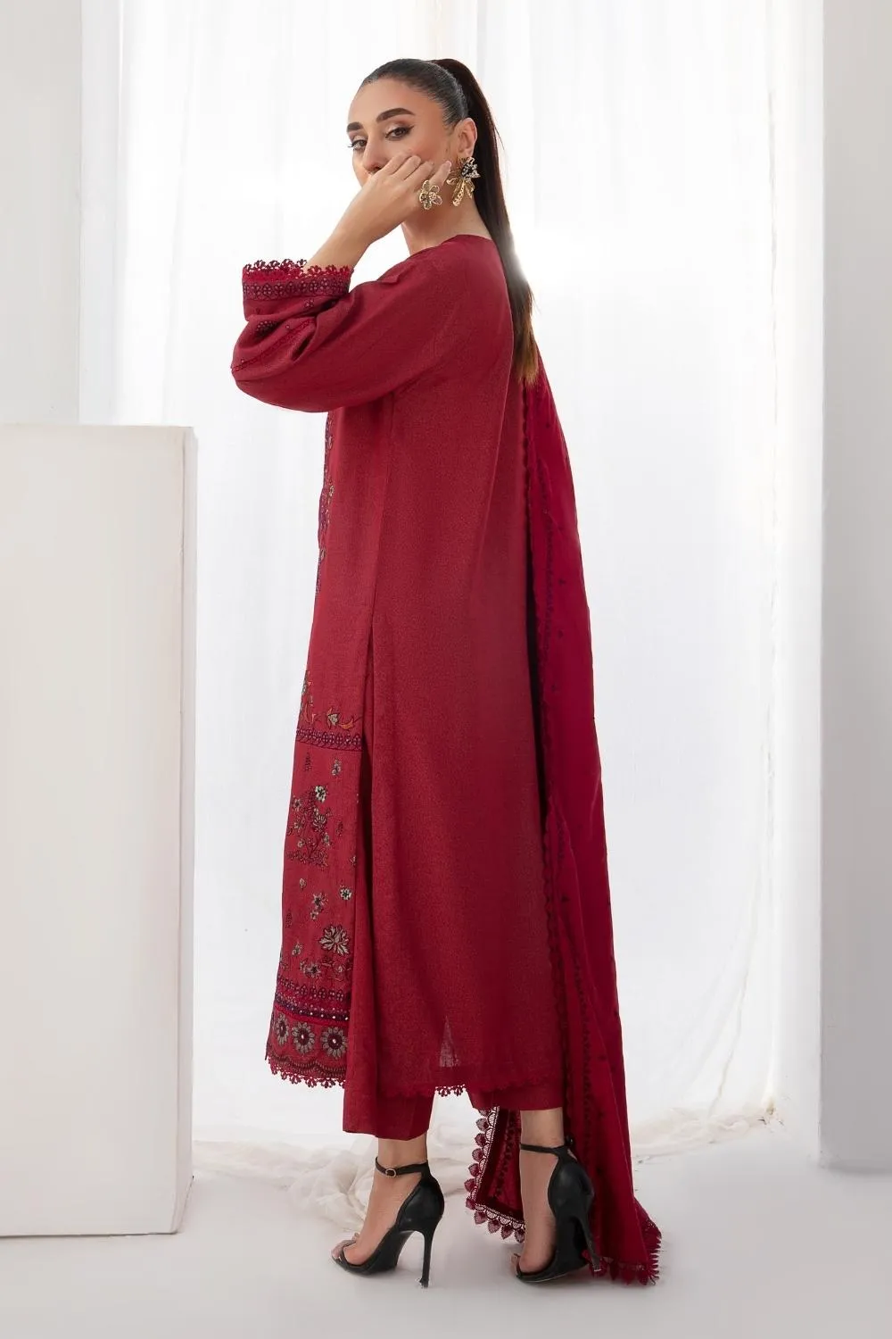 3PC Unstitched |Embroidered Karandi Shirt  Cotton Dobby Shawl  Trouser