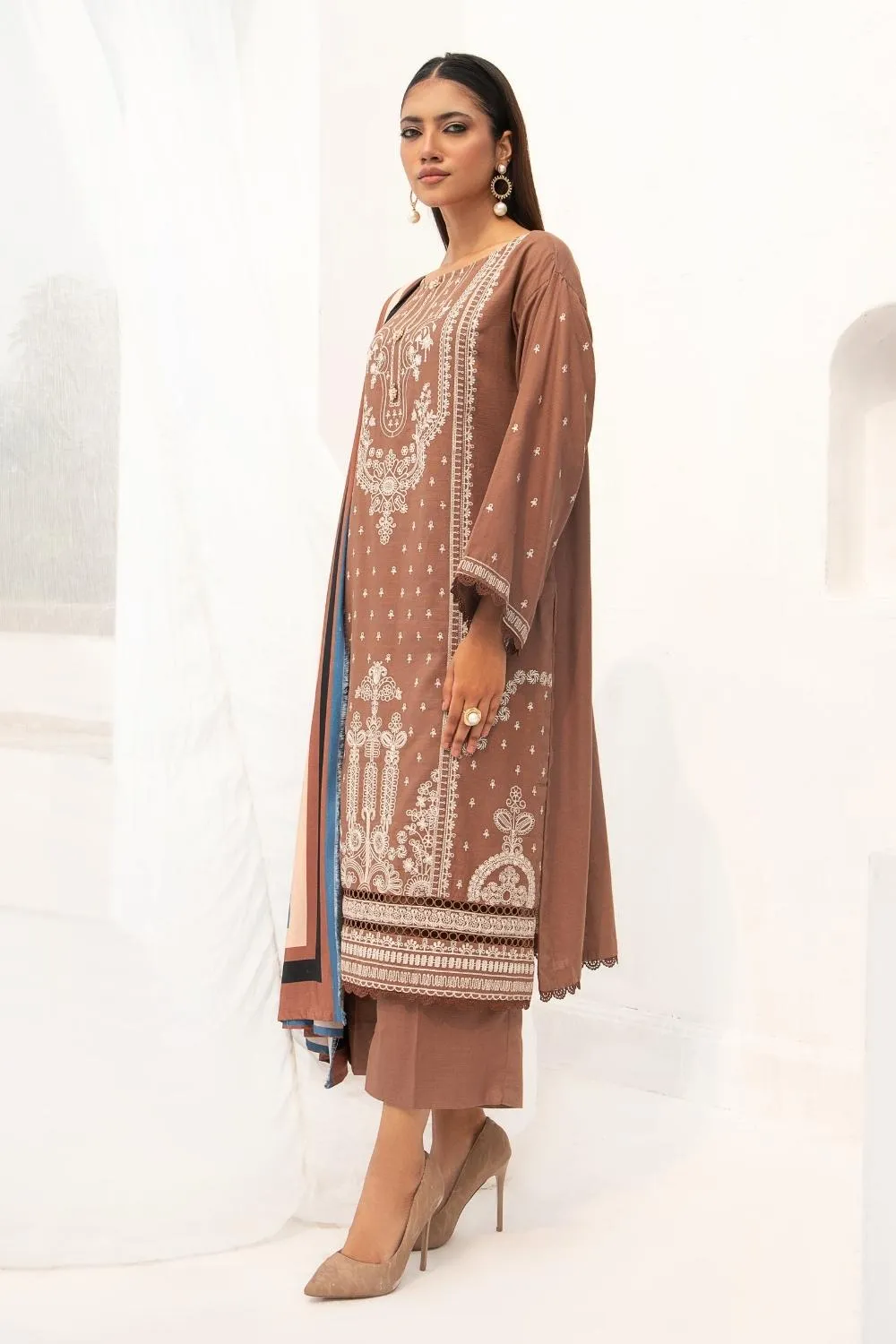 3PC Unstitched | Embroidered Khaddar Suit
