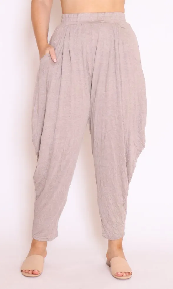 7774 Oat Harem pants