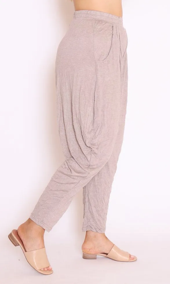 7774 Oat Harem pants