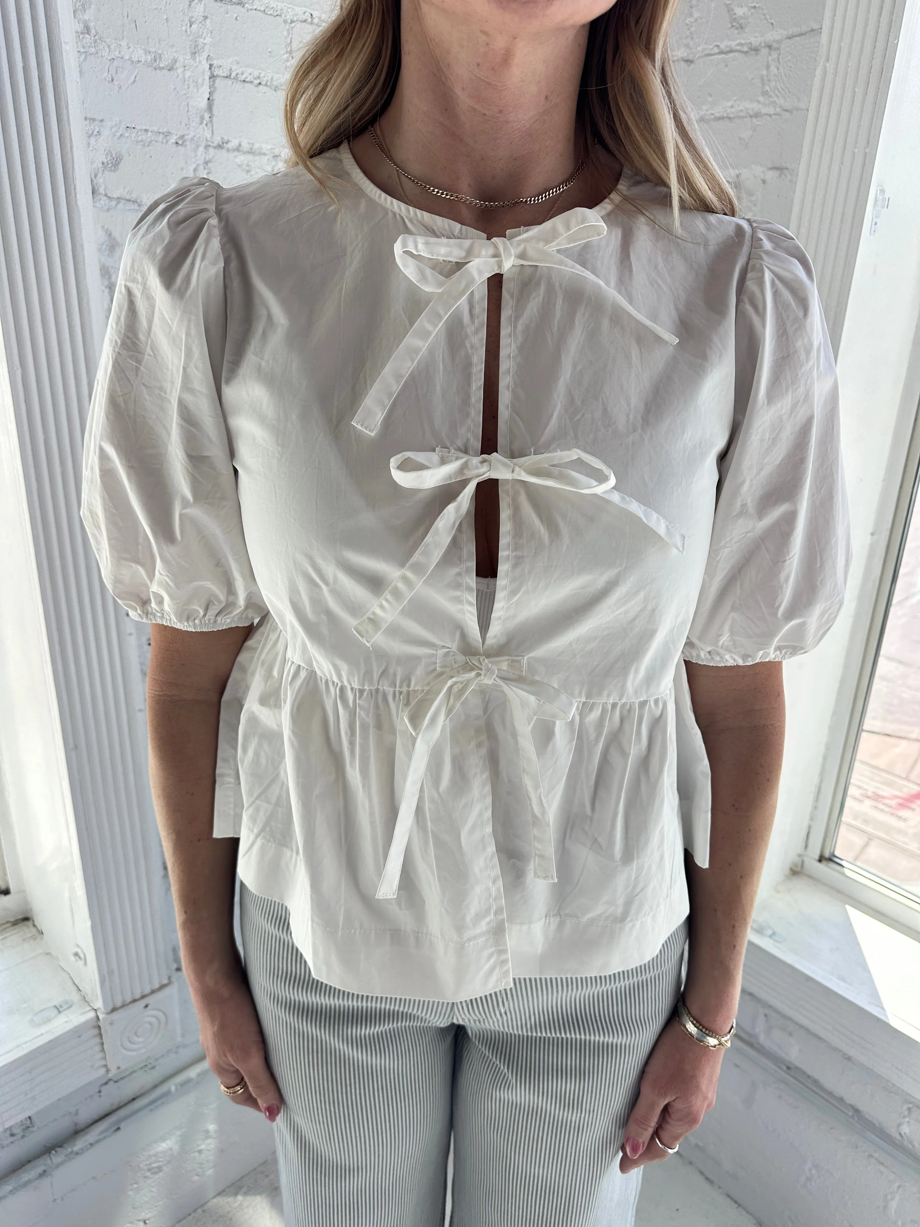 Abbey Front Bow Tie Top