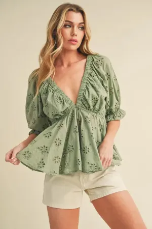 Aemi   Co Eyelet Embroidered V-Neck Half Sleeve Peplum Blouse