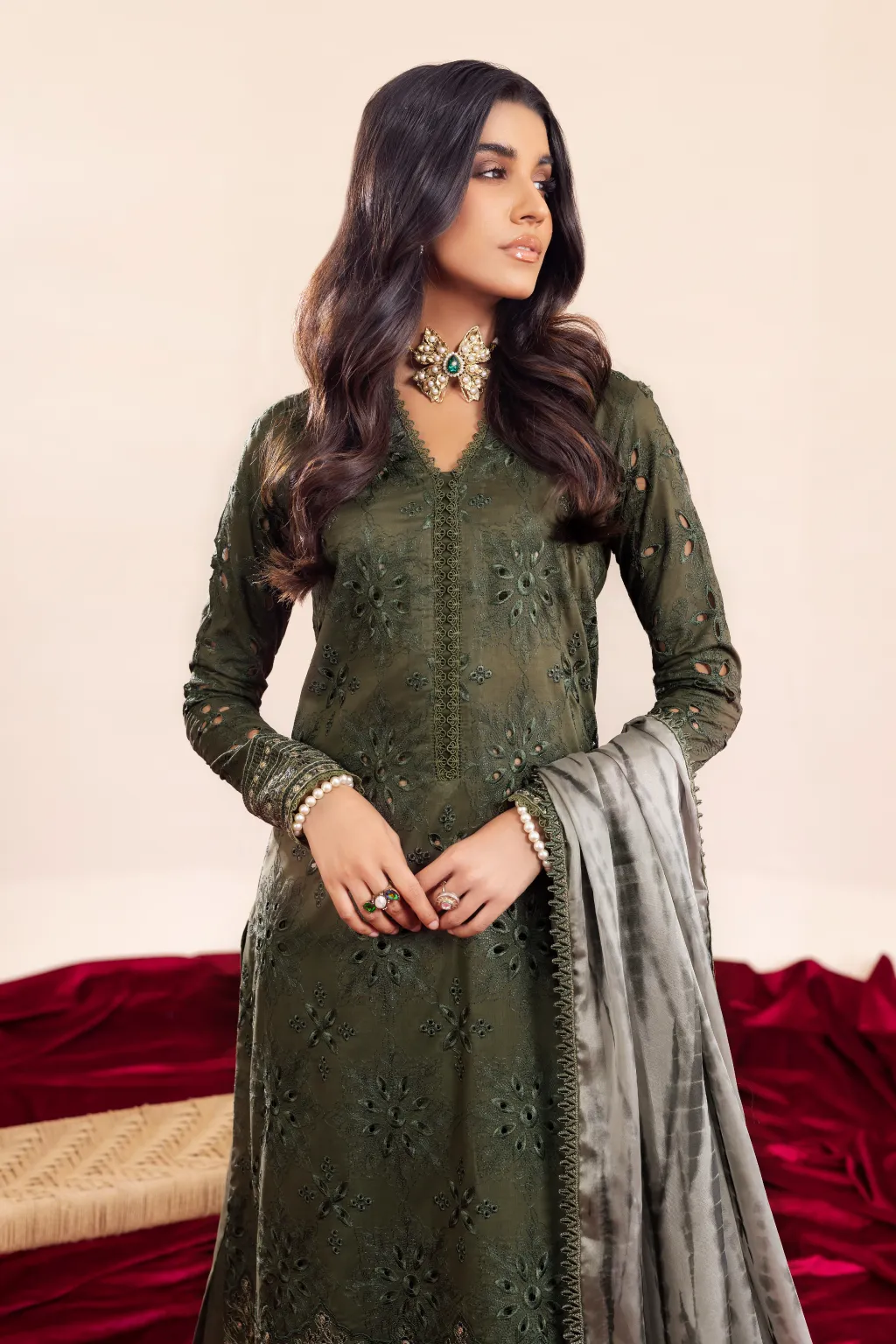 AL-06 Zareen  | Iznik Aashiyan Embroidered Unstitched Festive Lawn Collection23