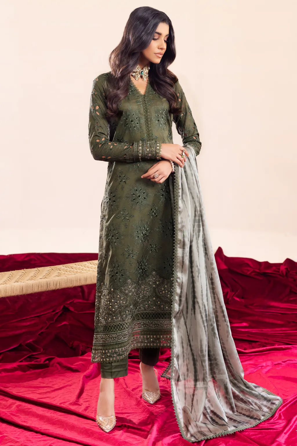 AL-06 Zareen  | Iznik Aashiyan Embroidered Unstitched Festive Lawn Collection23