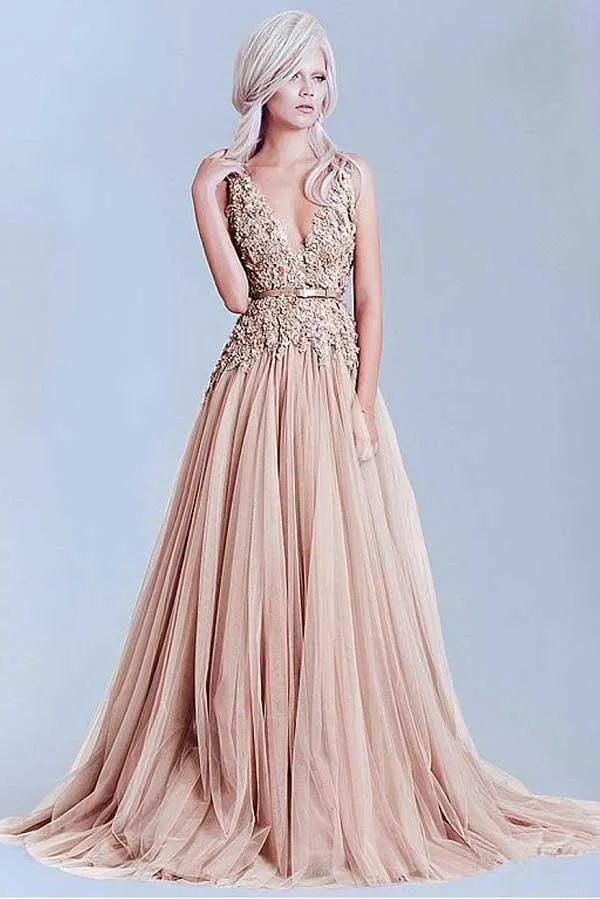 Anneprom Charming Tulle V-Neck A-Line Evening Dresses With Lace Appliques APP0250
