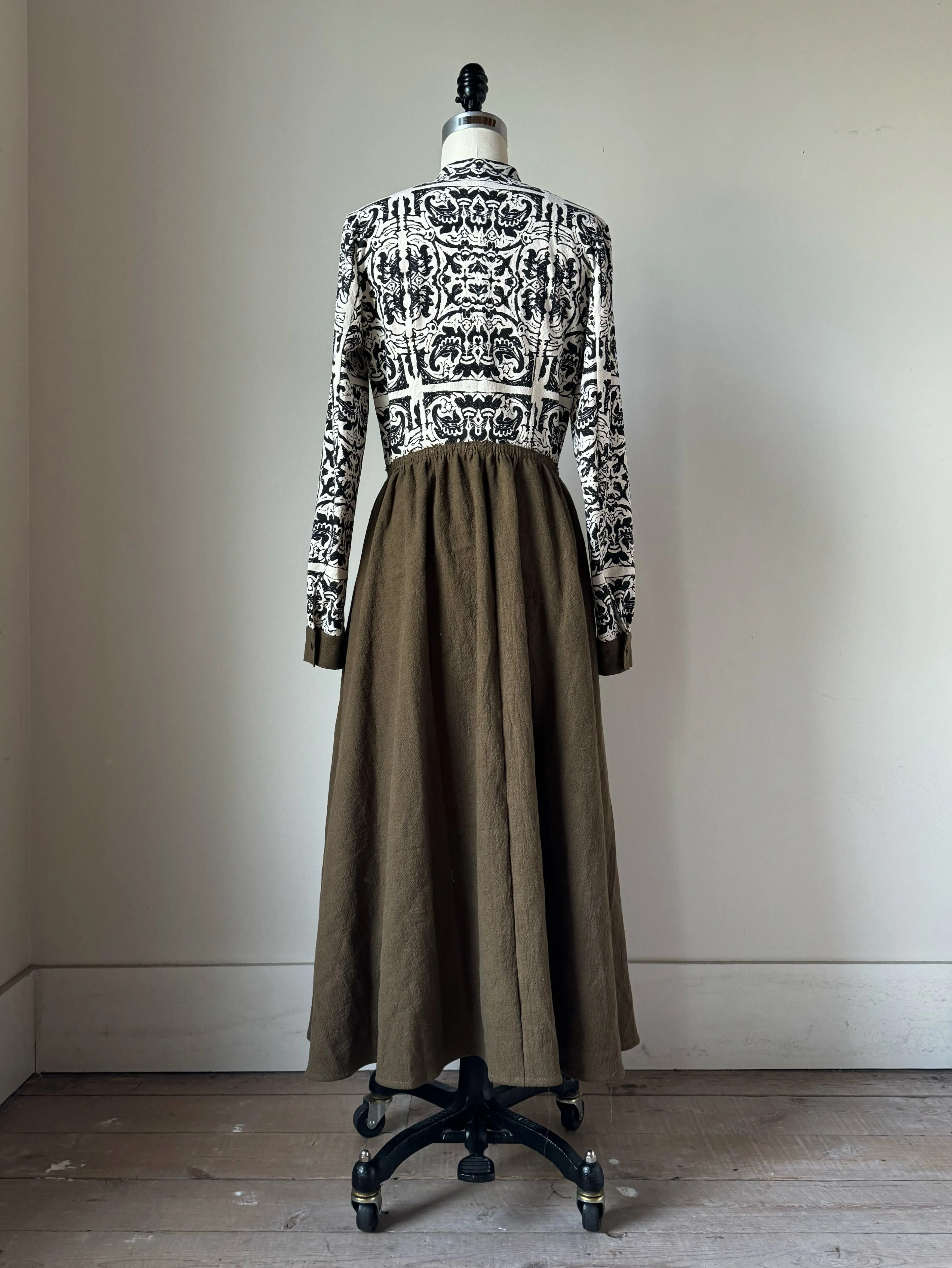 arena patched linen worker dress S