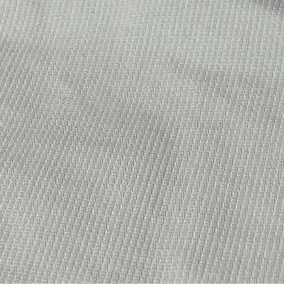 Arizona Jean Company Size 11 (Juniors) White Mini Corduroy Shorts