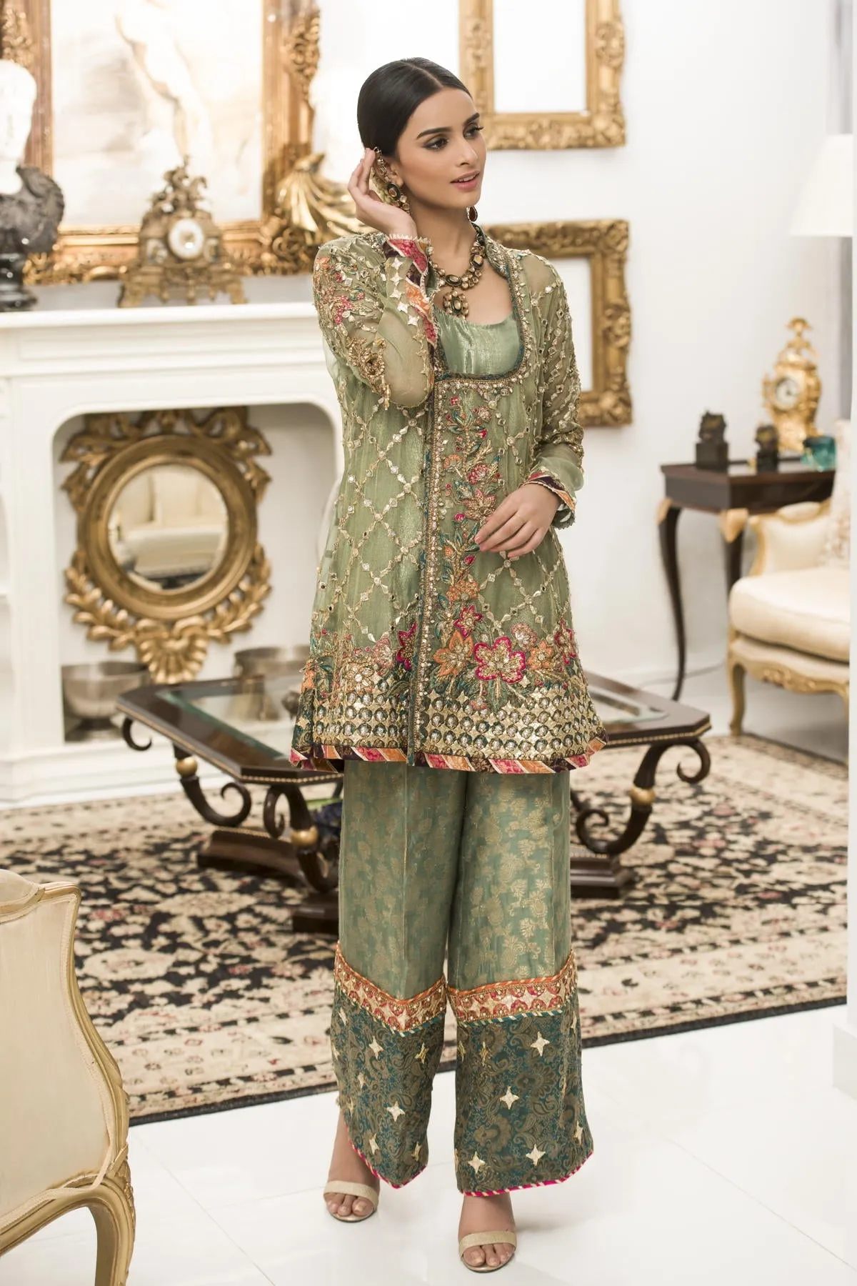 Asian Wedding Party Peplum Outfit in Green Color #Y2034