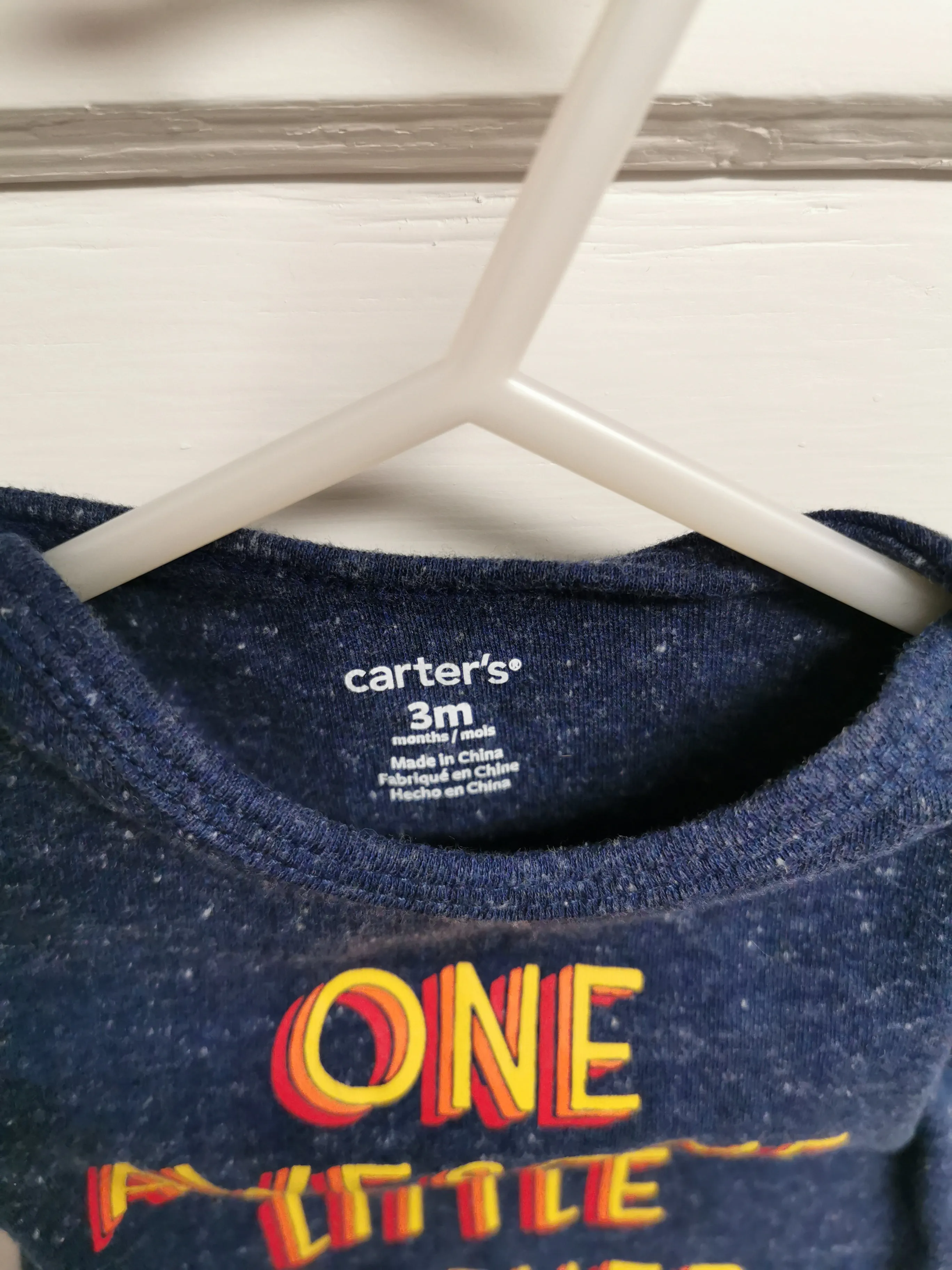 BABY BOY SIZE 3 MONTHS - CARTER'S, 2 Pack, Long-sleeved Graphic Onesies EUC B50