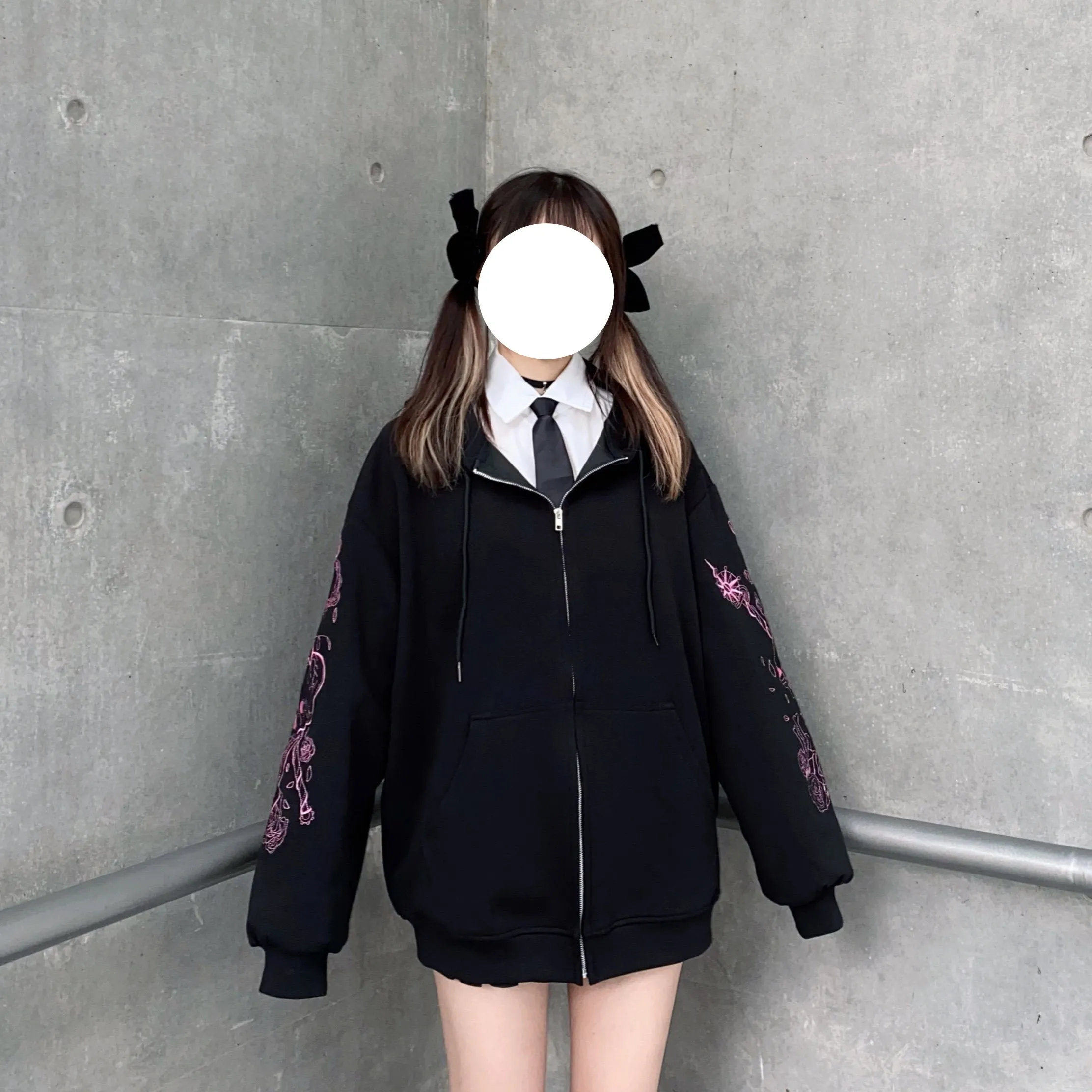 Black embroidered hooded top YC24479