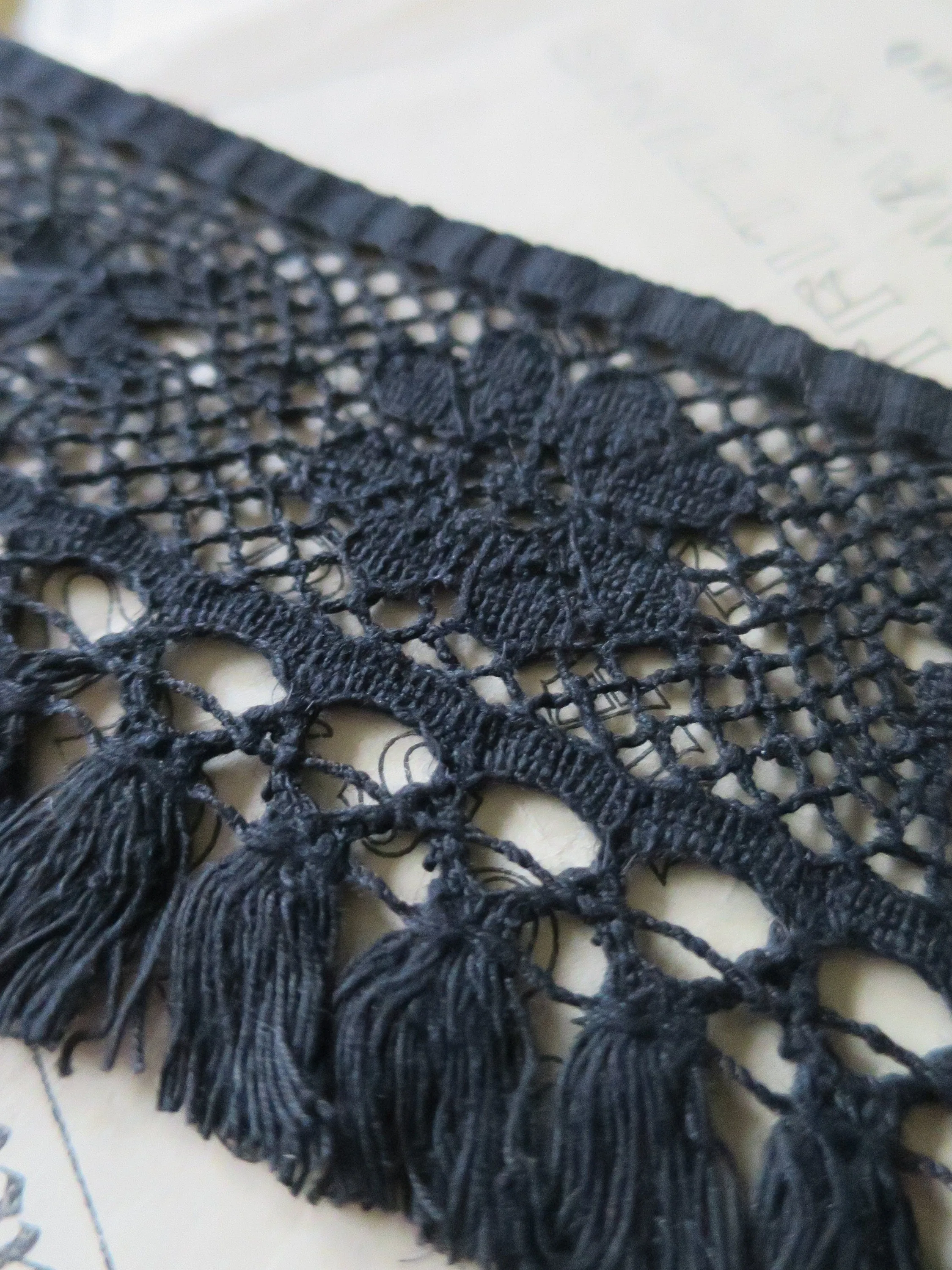 Black English Nottingham Cluny Lace- Fringed Torchon- 8.7 cm