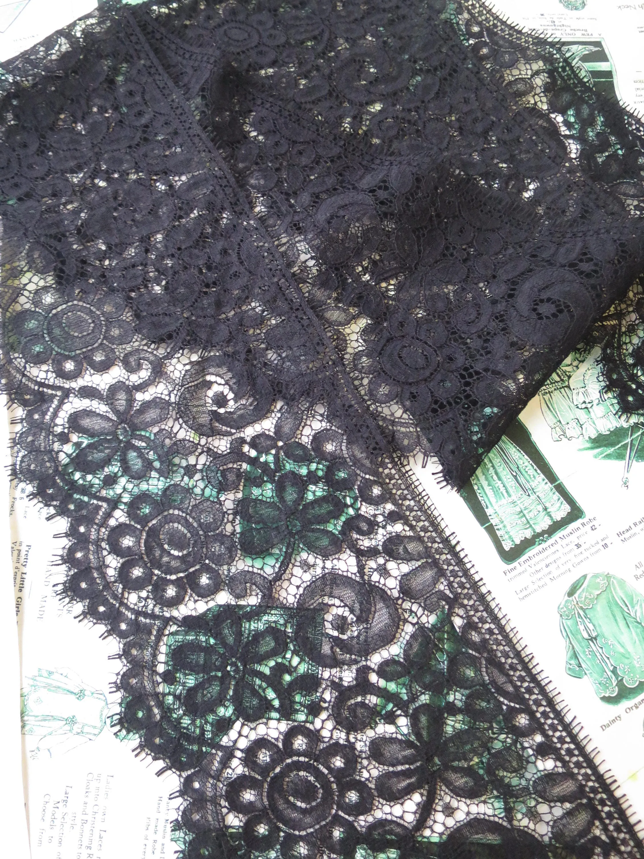 Black English Nottingham Lace- Flemish Flowers- 15 cm