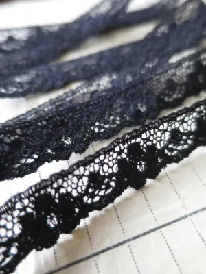 Black English Nottingham Lace- Scalloped Raised Floral Guipure- 1.3 cm