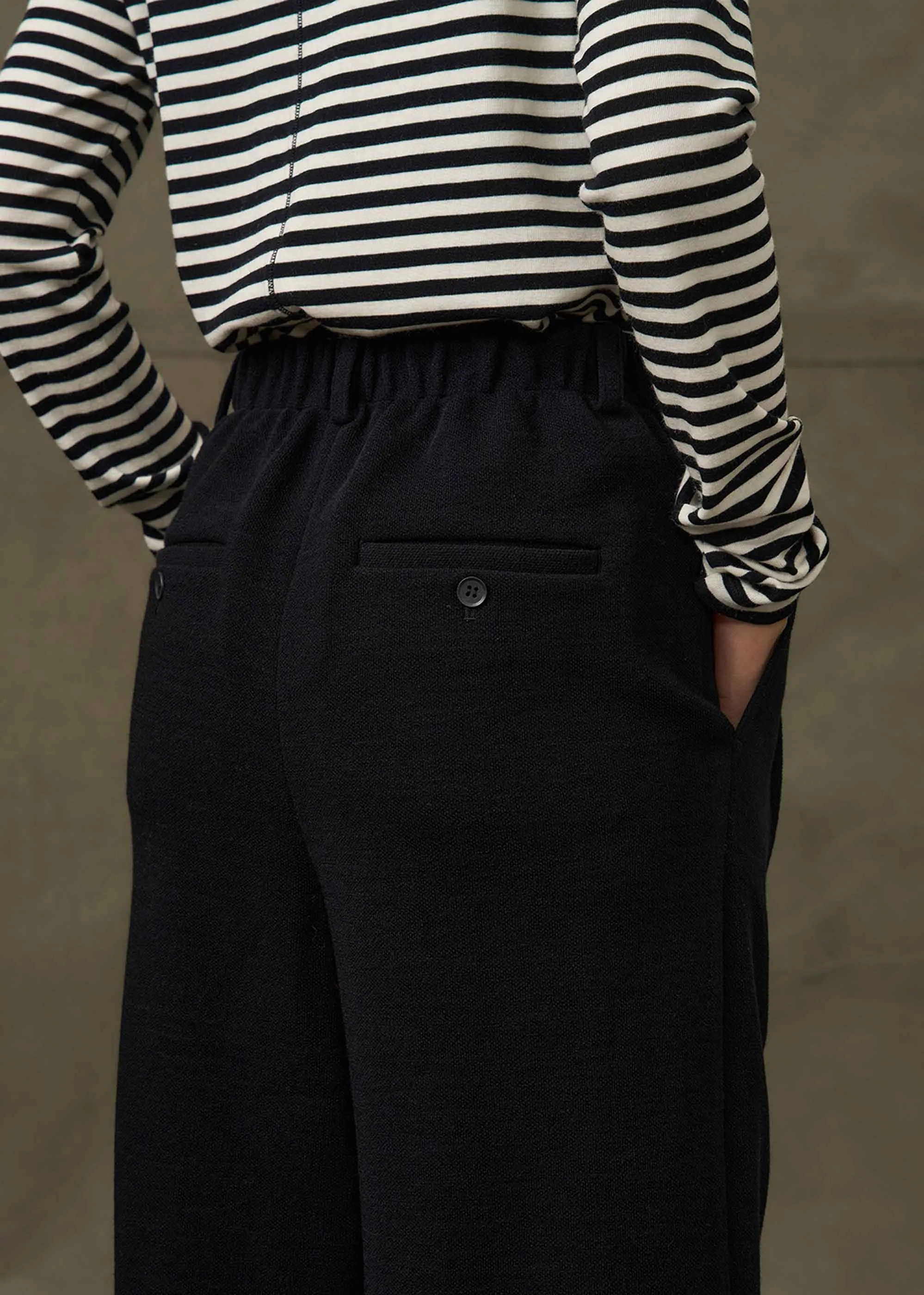 Black Wide-Leg Wool Trouser