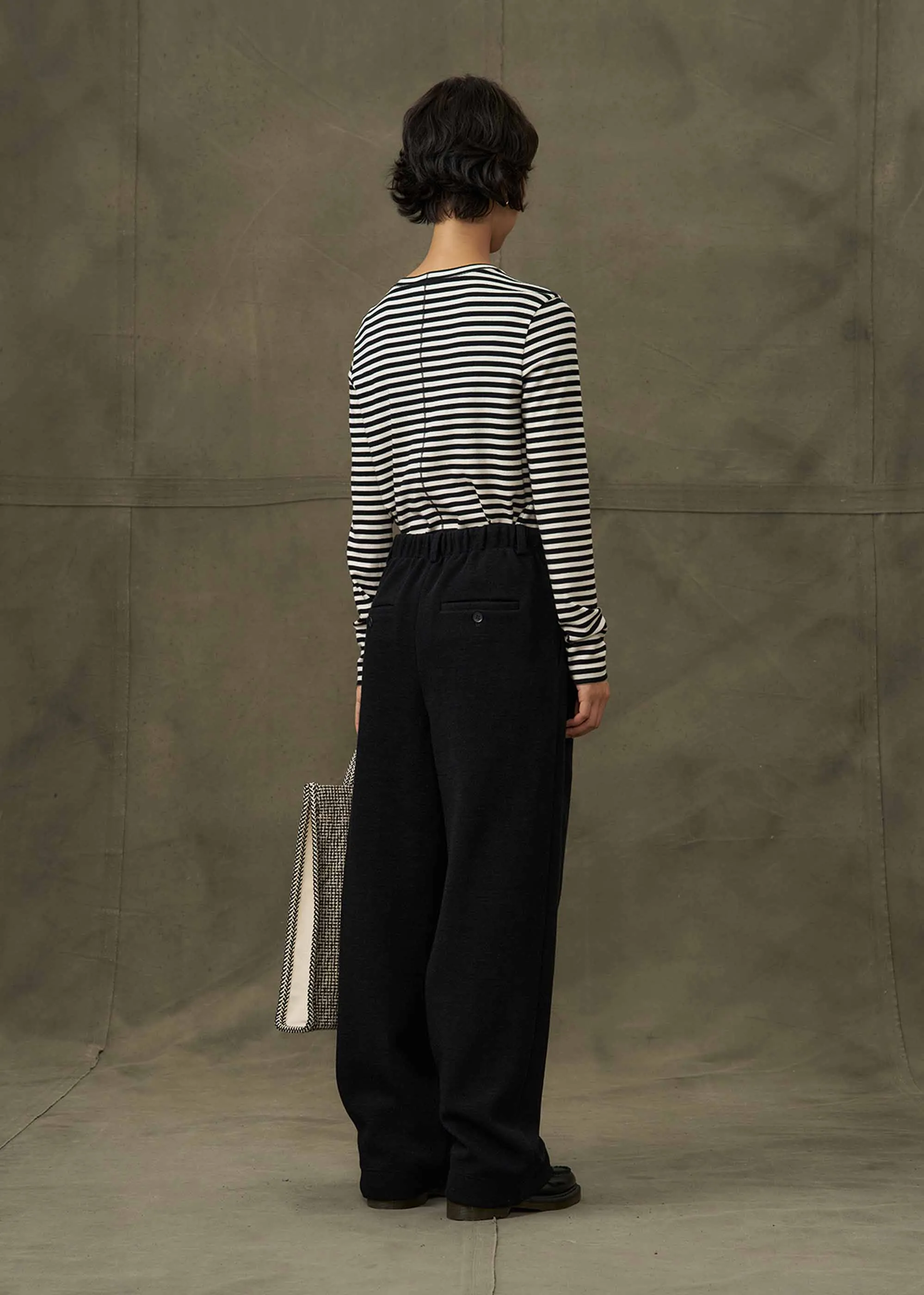 Black Wide-Leg Wool Trouser
