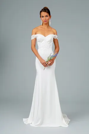 Carmen Off the Shoulder with Embroidered Detail 2602958XR