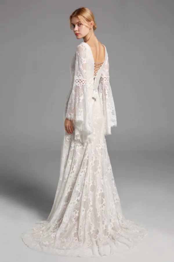 Chic Elegant Boho Lace Long Beach Wedding Dresses With Sleeves APW0426