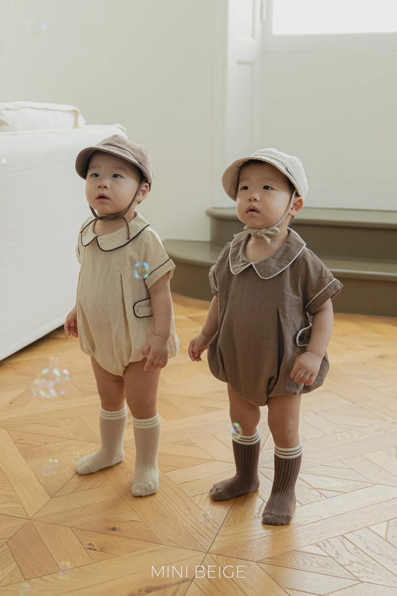 Collar rompers