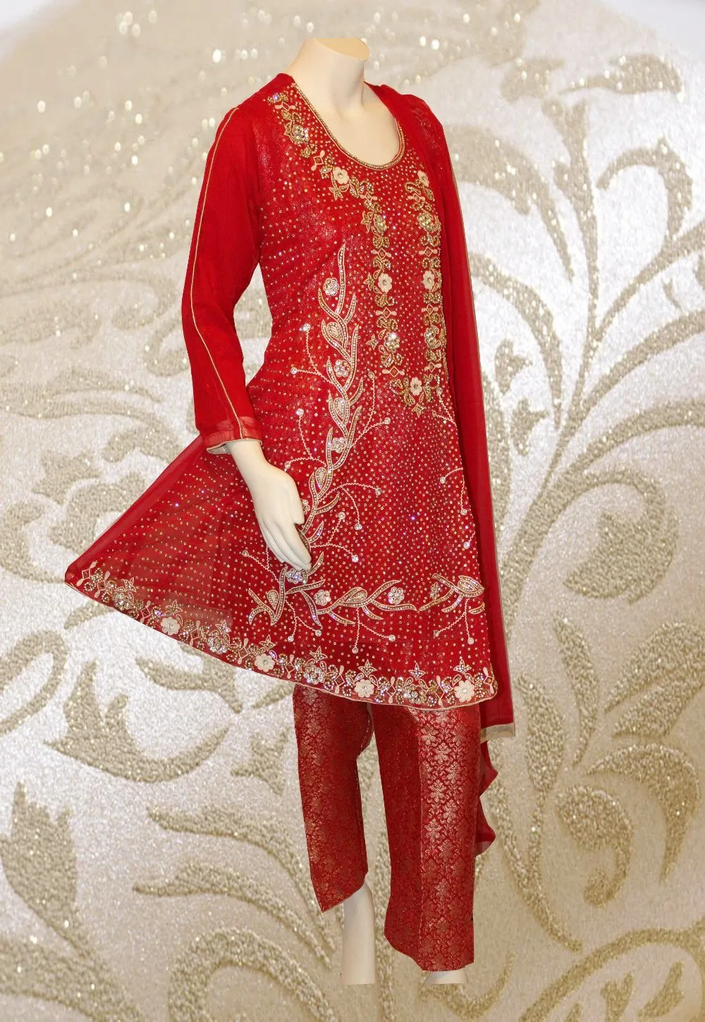 Copy of E26 A  Pakistani Indian Heavy 3 PC Bridal Wear Luxury  Chiffon Dress In Red