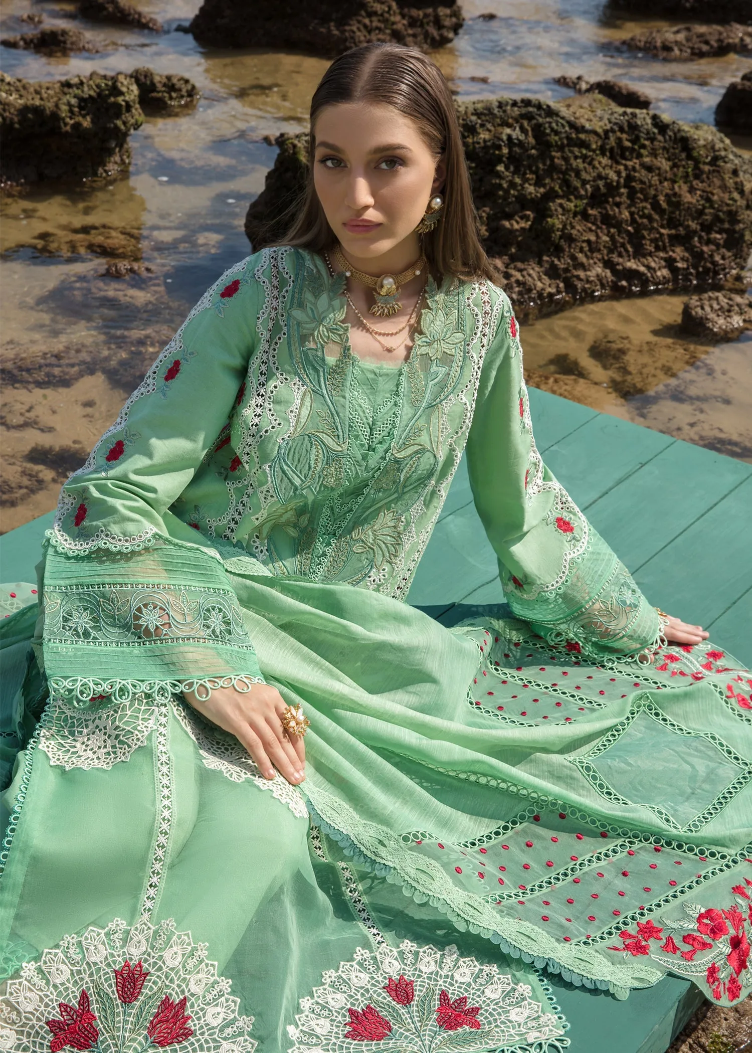 CRIMSON LAWN 2023 BY SAIRA SHAKIRA | Spring Blooms