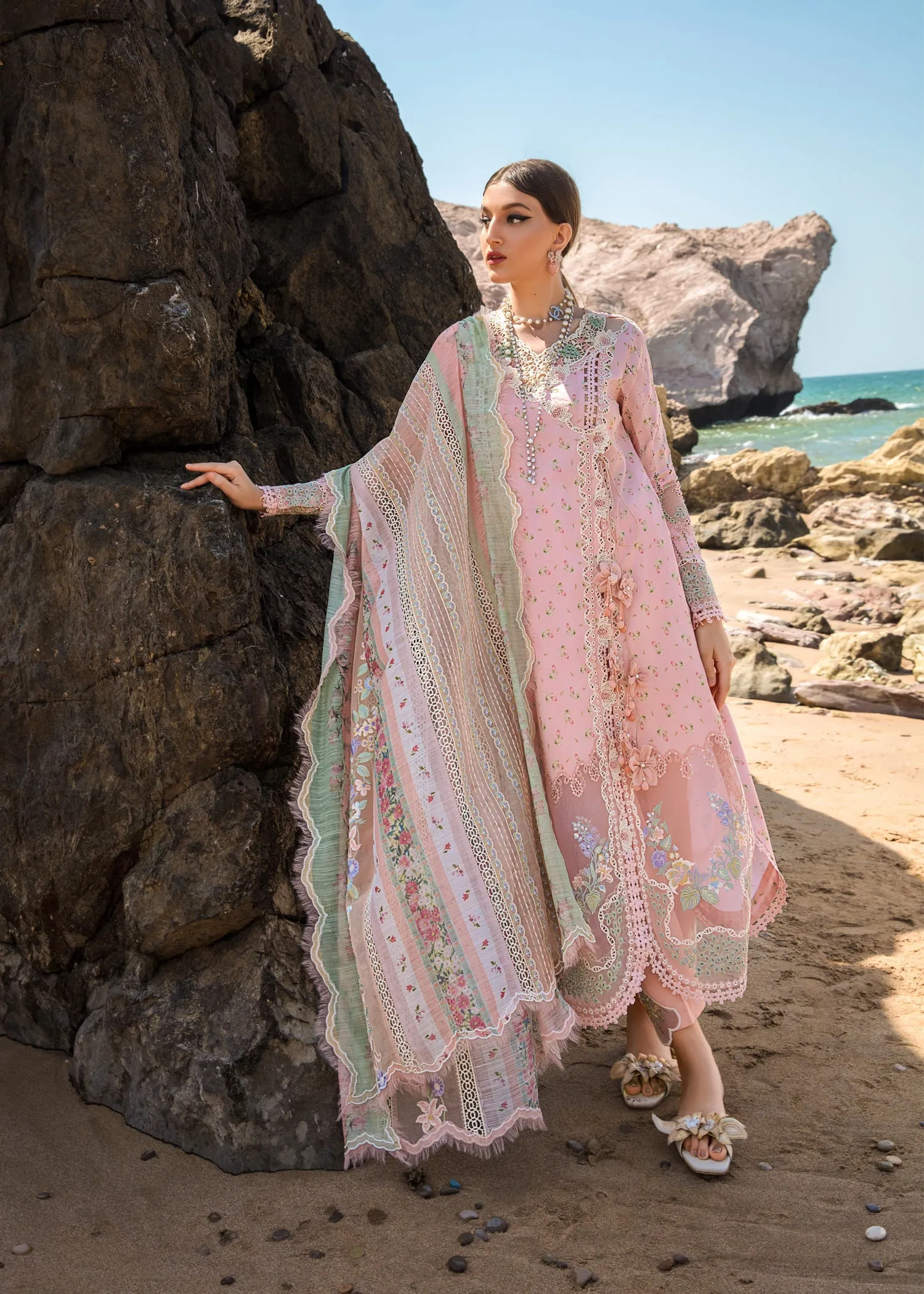 CRIMSON LAWN 2023 BY SAIRA SHAKIRA | Summer Rosettes