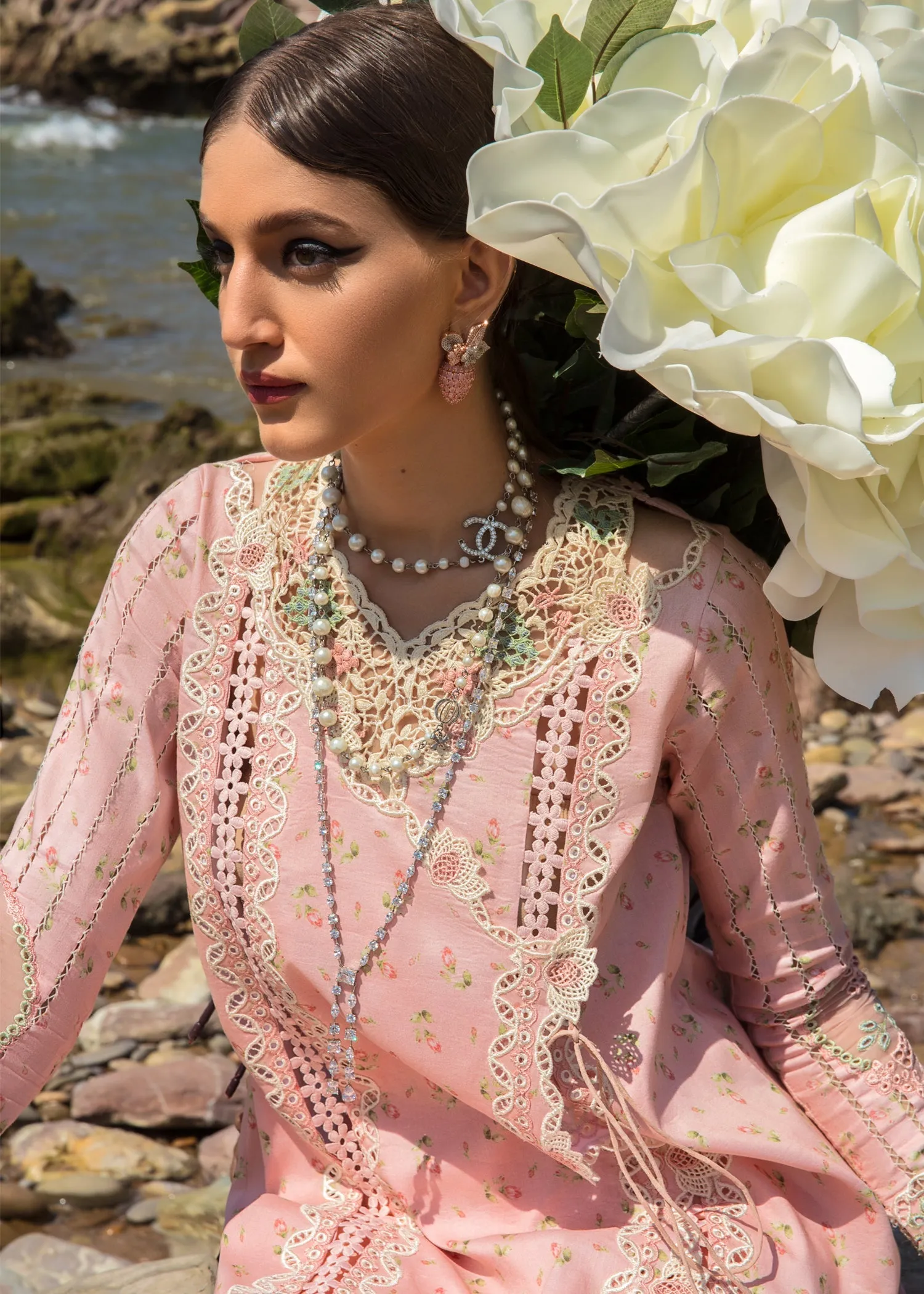 CRIMSON LAWN 2023 BY SAIRA SHAKIRA | Summer Rosettes