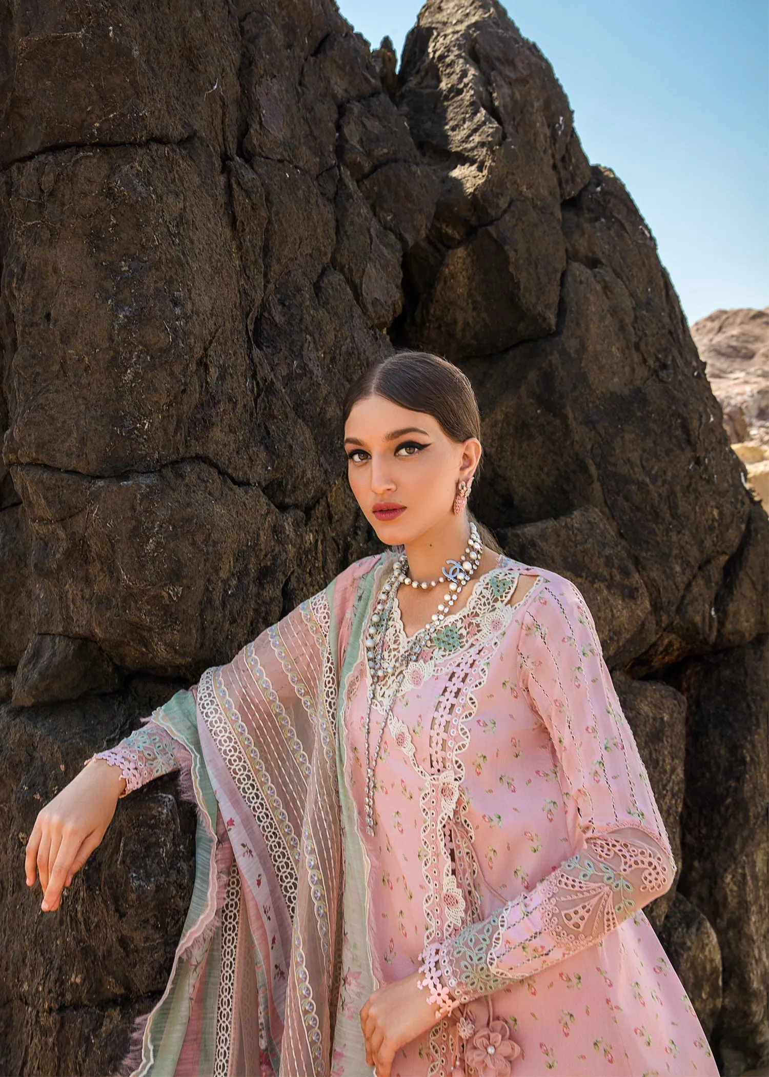 CRIMSON LAWN 2023 BY SAIRA SHAKIRA | Summer Rosettes