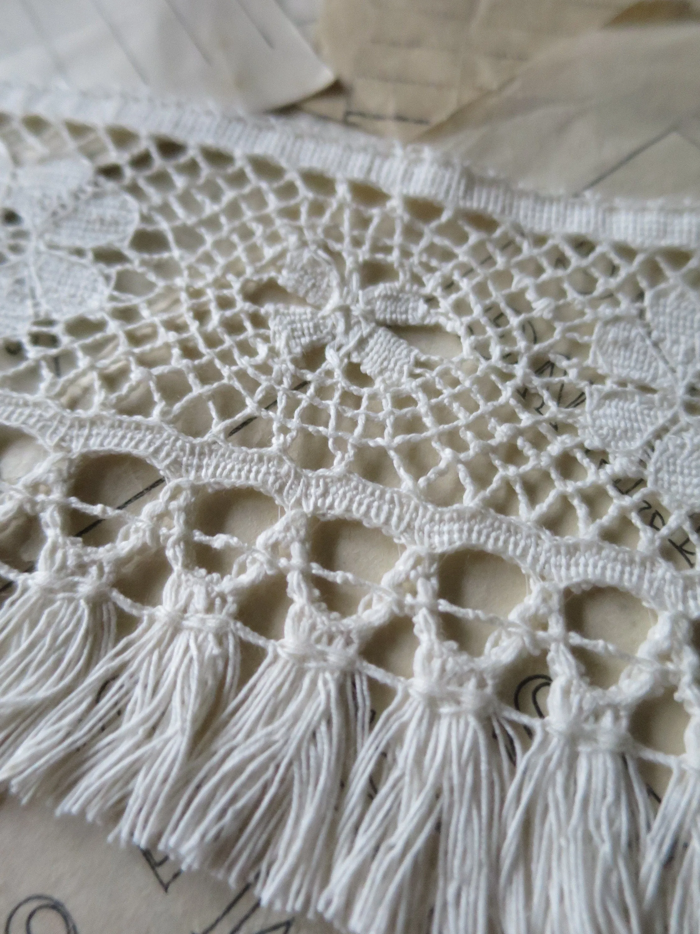 Ecru English Nottingham Cluny Lace- Fringed Torchon- 8.7 cm