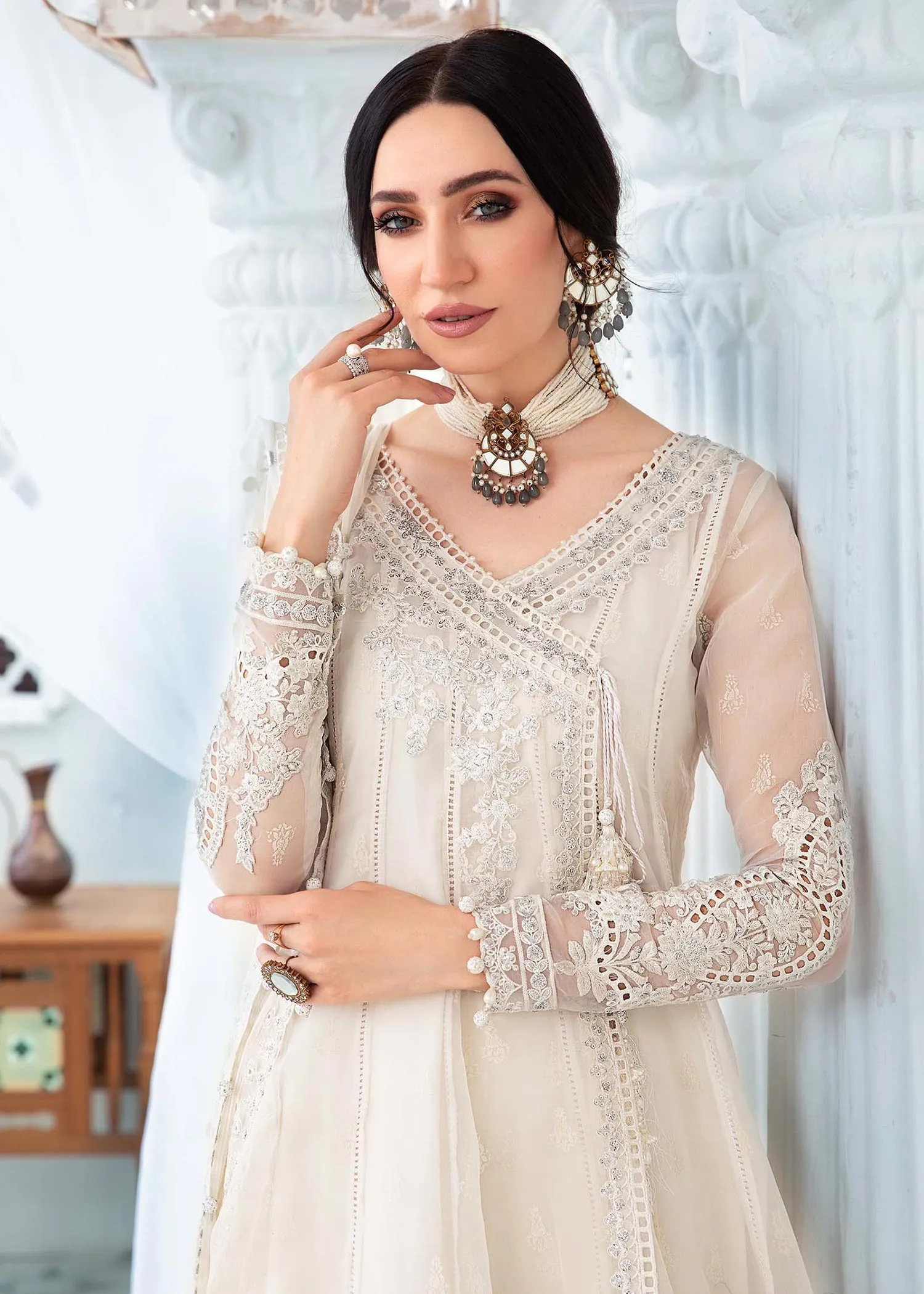 EL-22-10-Off White | Maria.B. Lawn Eid Collection 2022 | Unstitched Embroidered Lawn Suit