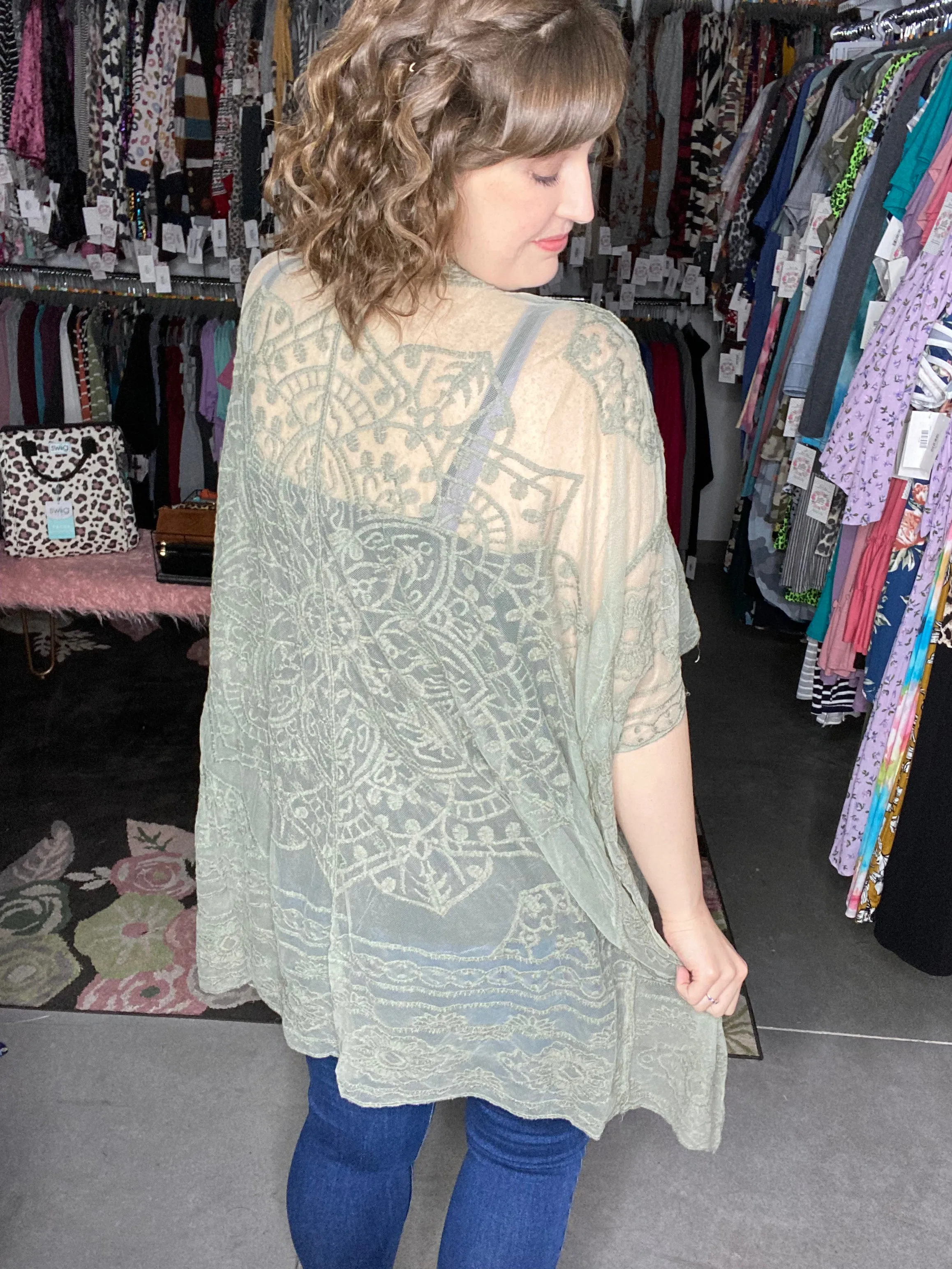 Floral Mandala Embroidered Kimono