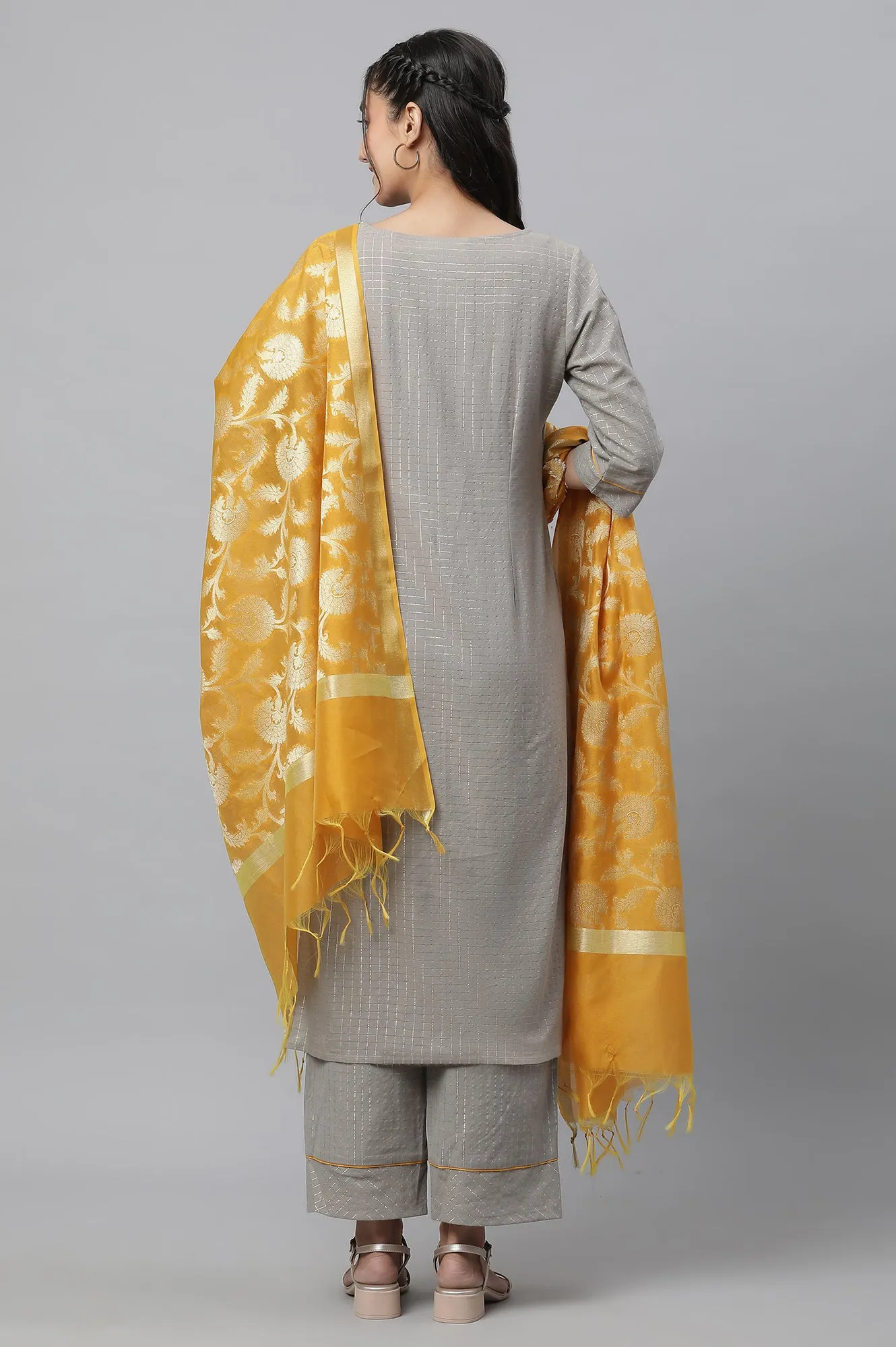 Grey Embellished Kurta, Pants & Dupatta