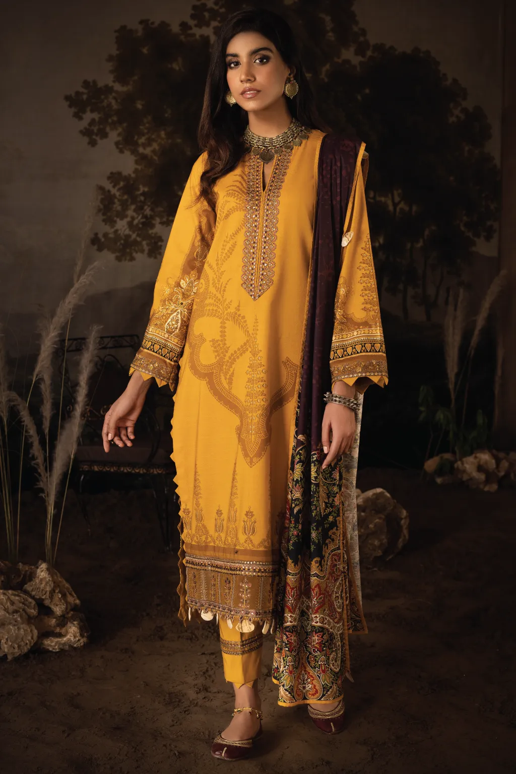 ILC-06 THORAYA -3PC | Iznik Zarafshan Linen Collection 2021 | Unstitched Embroidered Linen Organza Suits