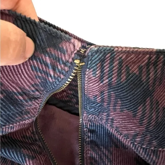 Ladies Anthropologie Tulle Corduroy Short Skirt Navy and Burgundy Size M