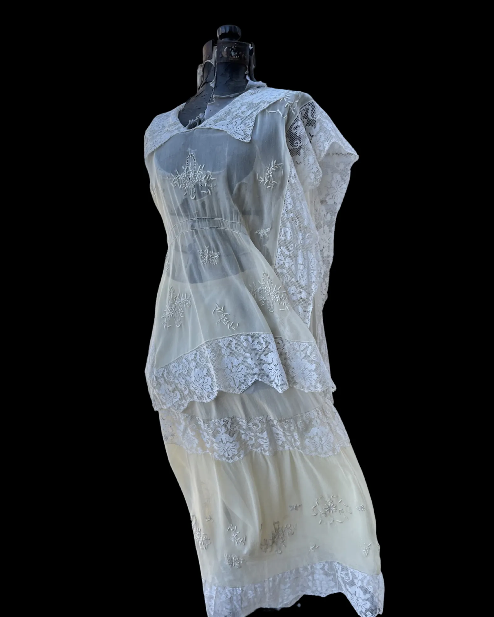 Late Edwardian Chiffon & Filet Lace Two Piece Dress