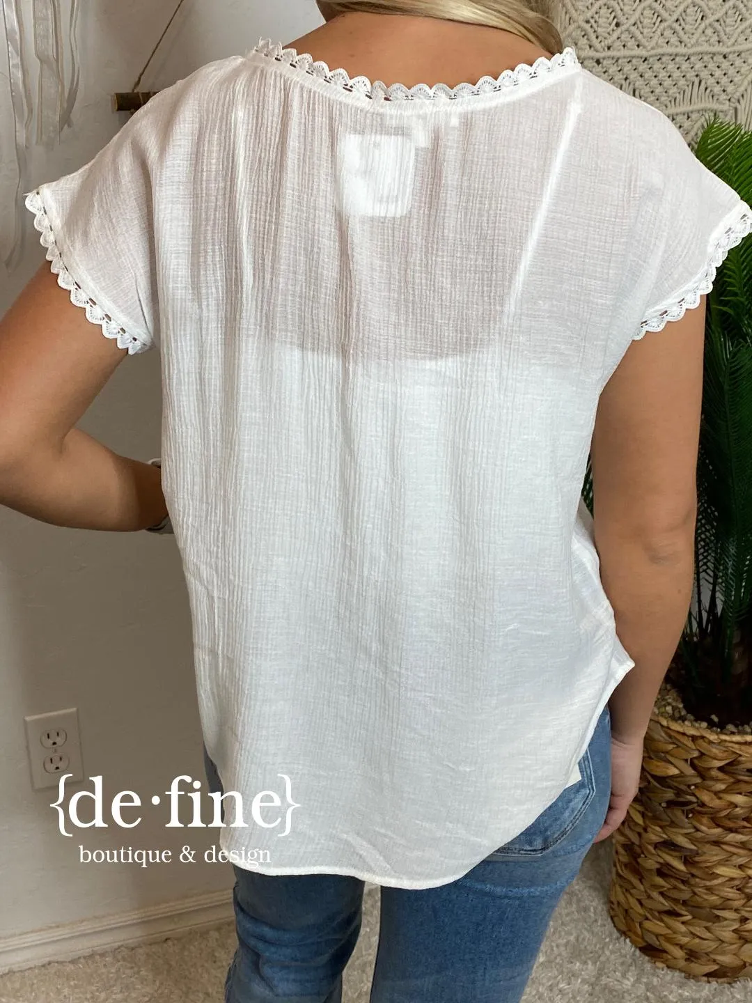 Light it Up Embroidered Top - 3 Colors in Regular & Curvy