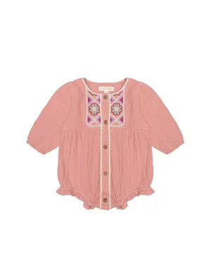 Lilana Rompers, Sienna