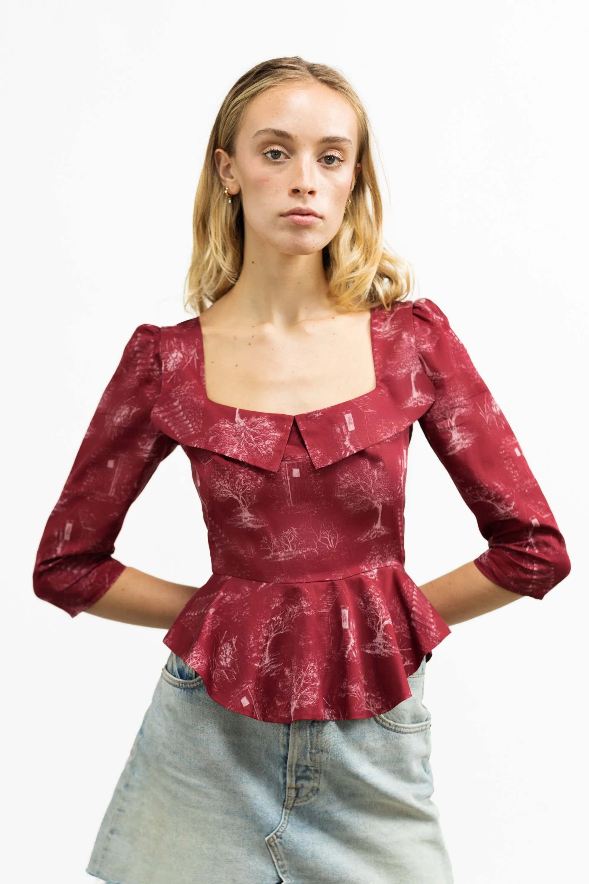 Mari Top / Ruby Red   Alabaster Toile Cotton