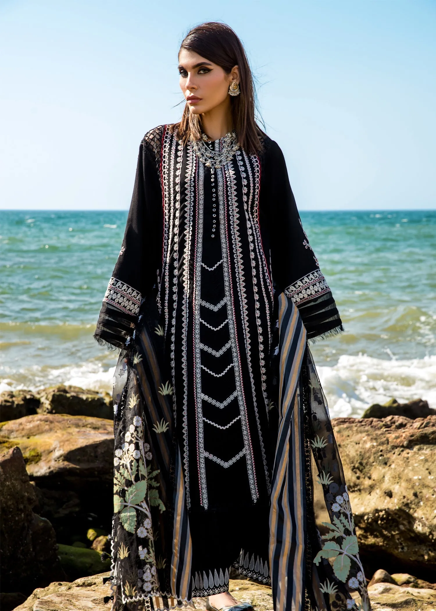 Marori Dreams Onyx | Crimson Luxury Lawn Collection 2023 | Unstitched Embroidered Lawn Suits