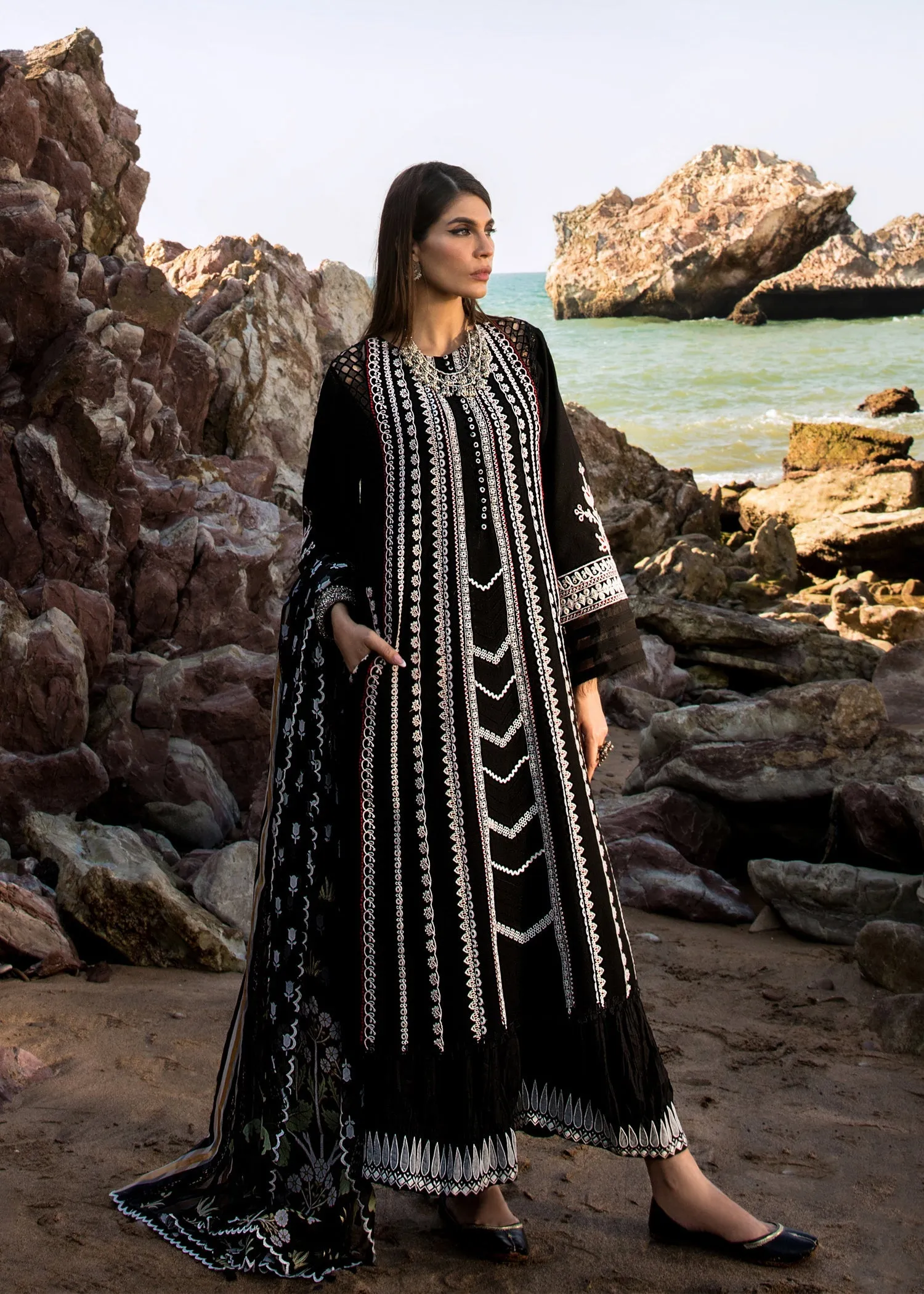 Marori Dreams Onyx | Crimson Luxury Lawn Collection 2023 | Unstitched Embroidered Lawn Suits