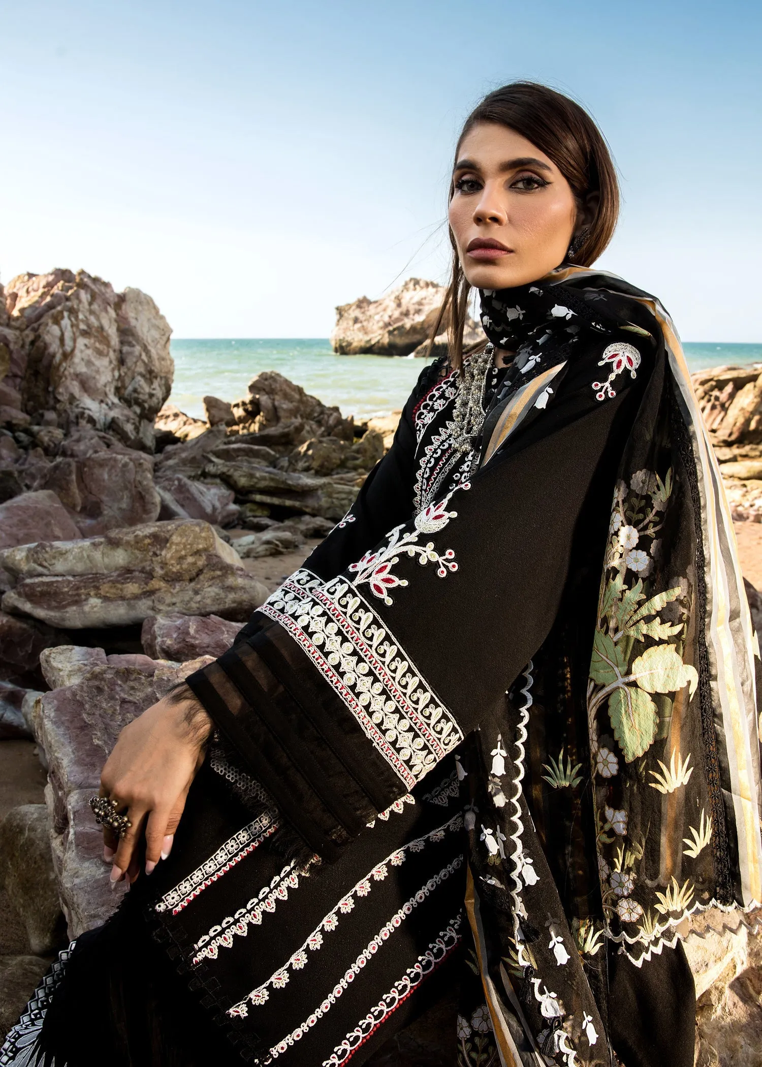 Marori Dreams Onyx | Crimson Luxury Lawn Collection 2023 | Unstitched Embroidered Lawn Suits