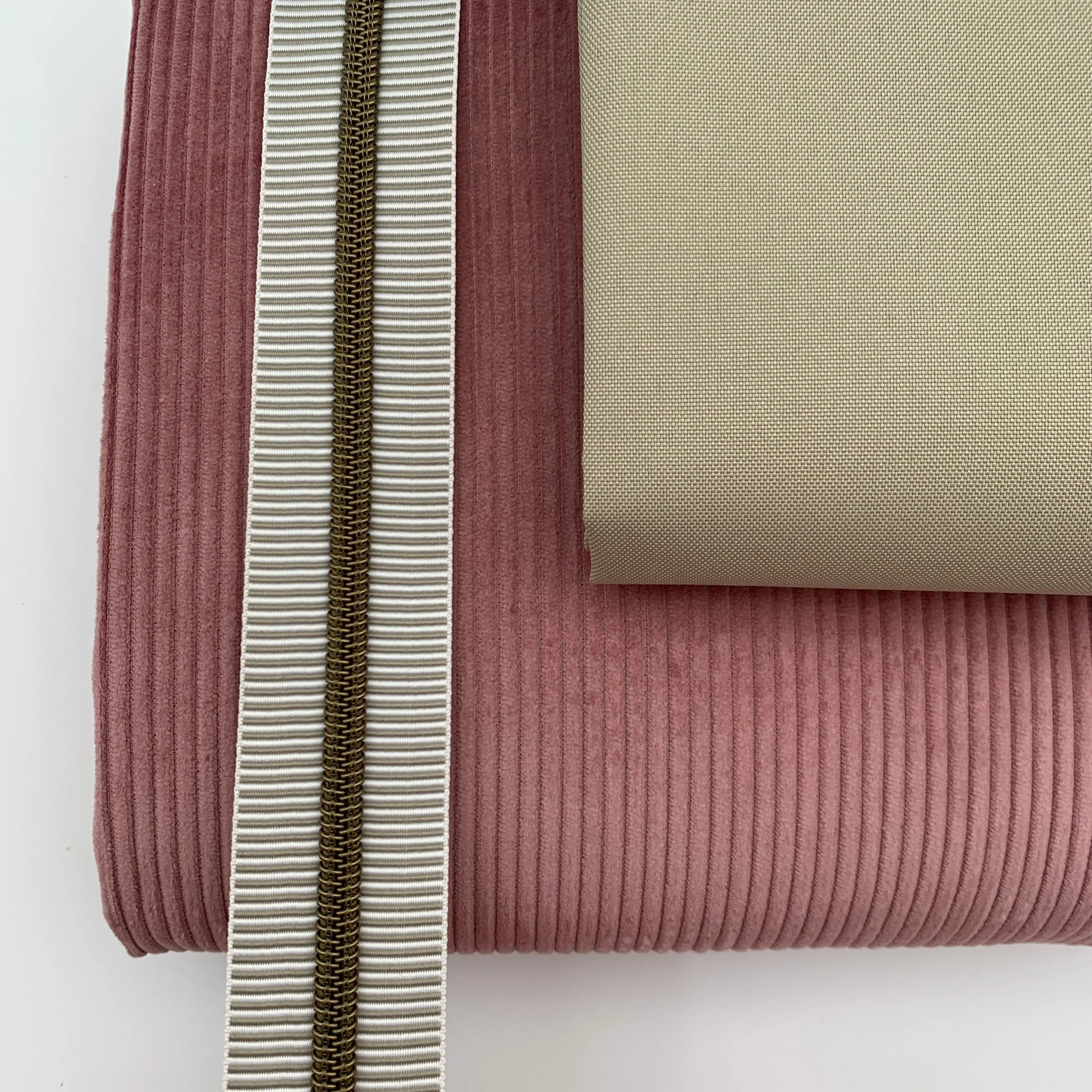 Mauve 8w Corduroy
