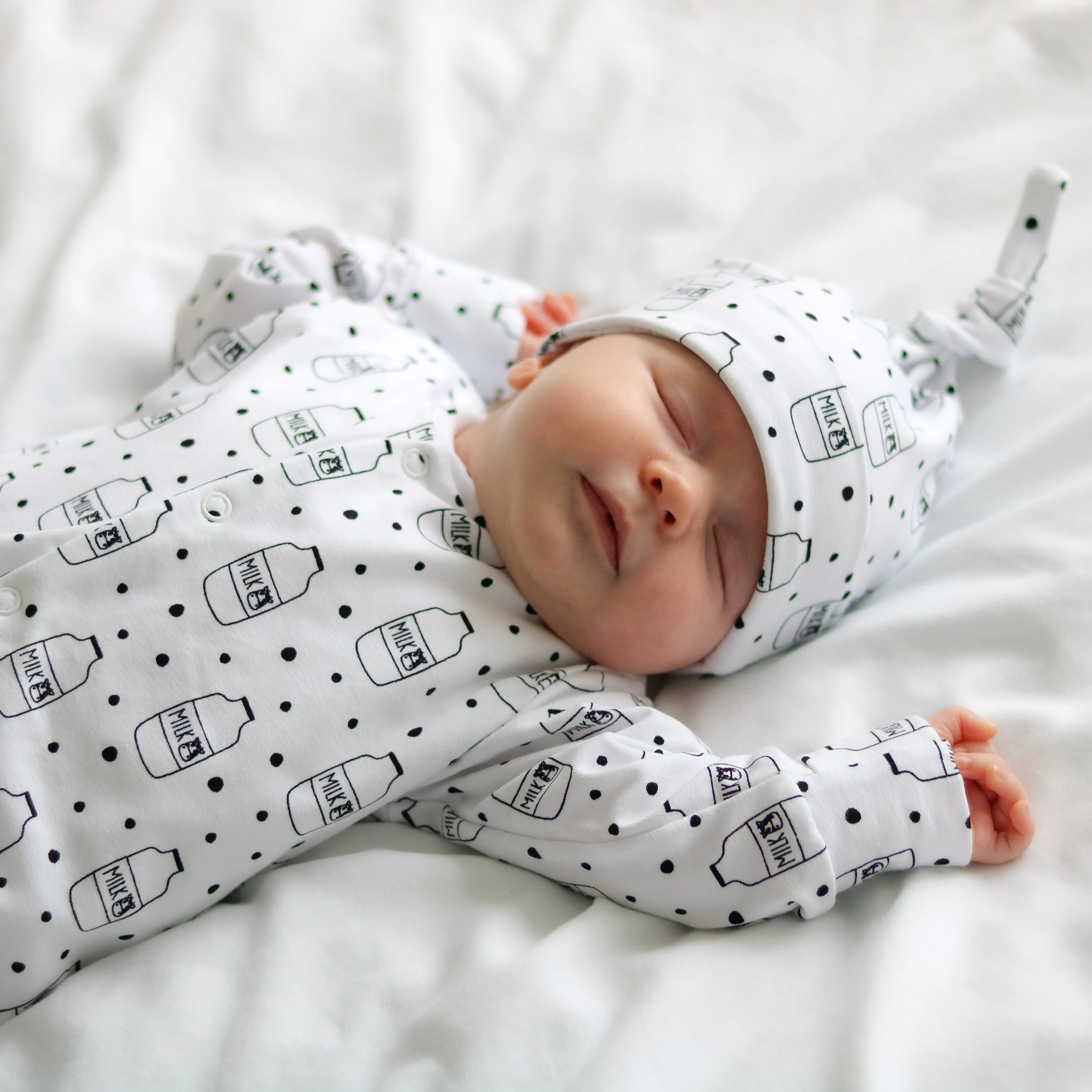 Milk Bottle cotton sleepsuit