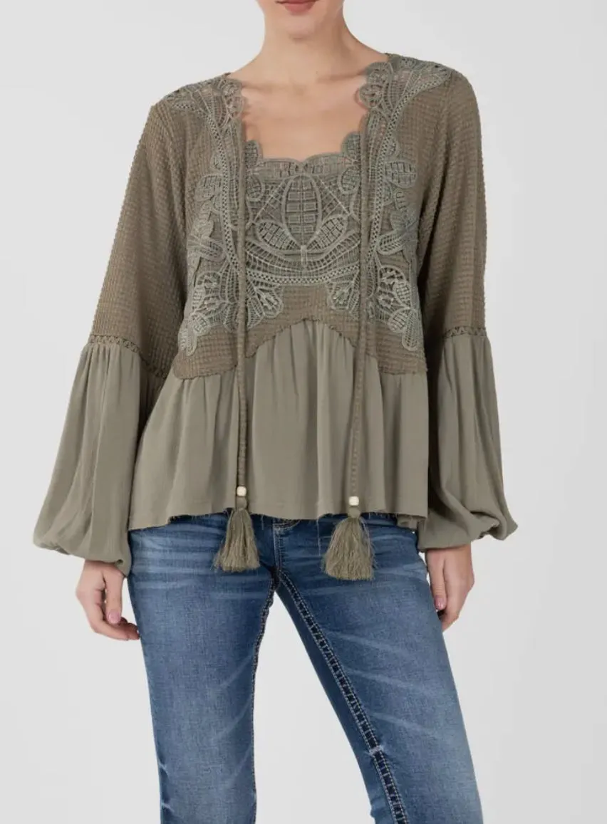 MISS ME MOSS BLOUSE