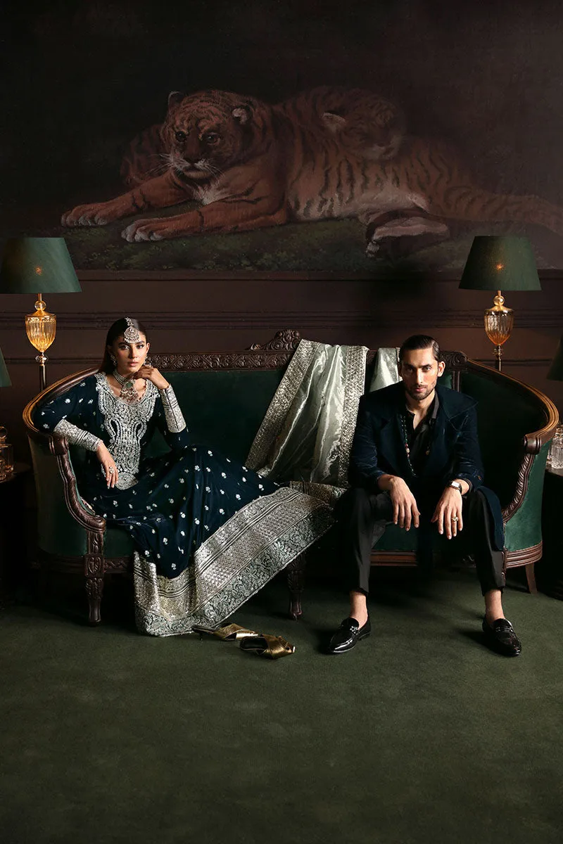 MUSHQ | NILOUFER UNSTITCHED VELVET EDIT | ROYAN