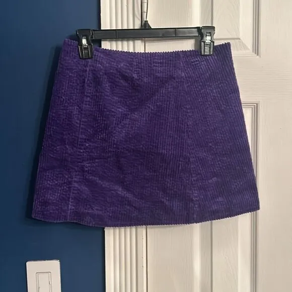 NEW Ganni PURPLE CORDUROY MINI SKIRT - size 4