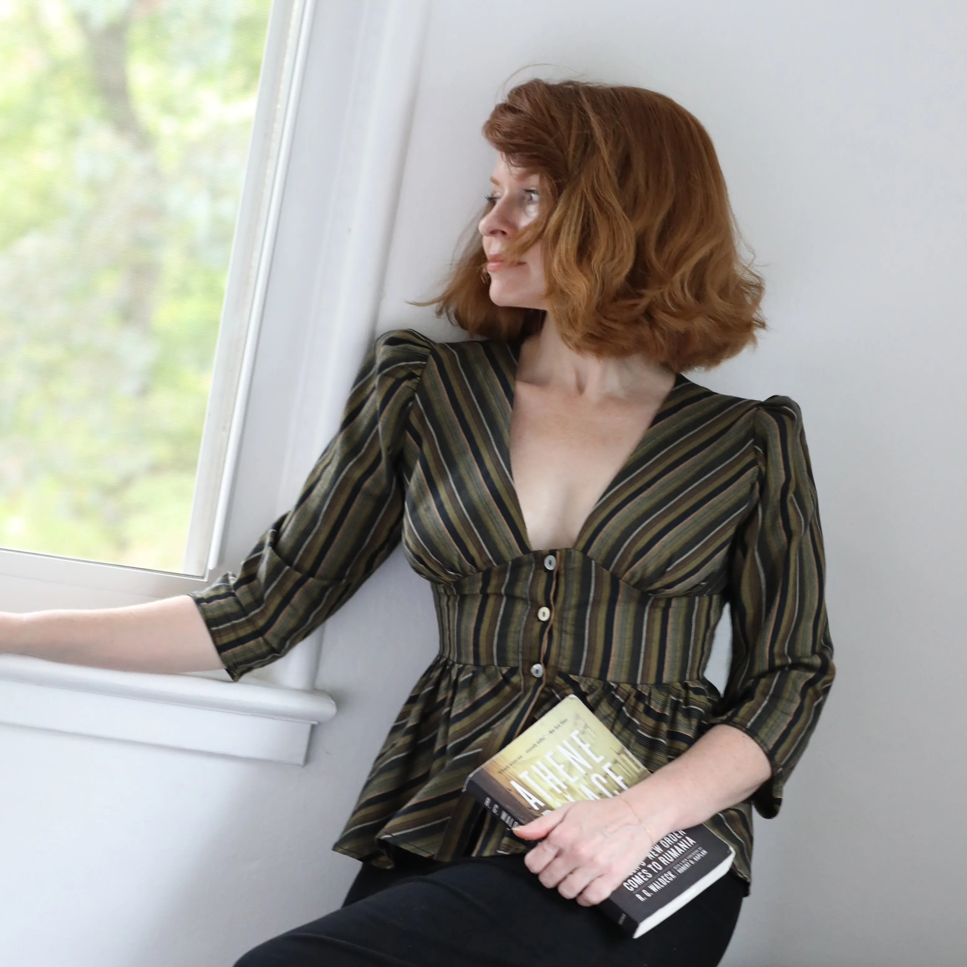 Nia Top / Olive Woven Stripe Cotton