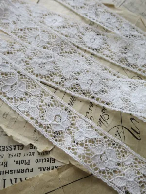 Off White English Nottingham Lace- Raised Floral Guipure- Insertion- 2.7 cm